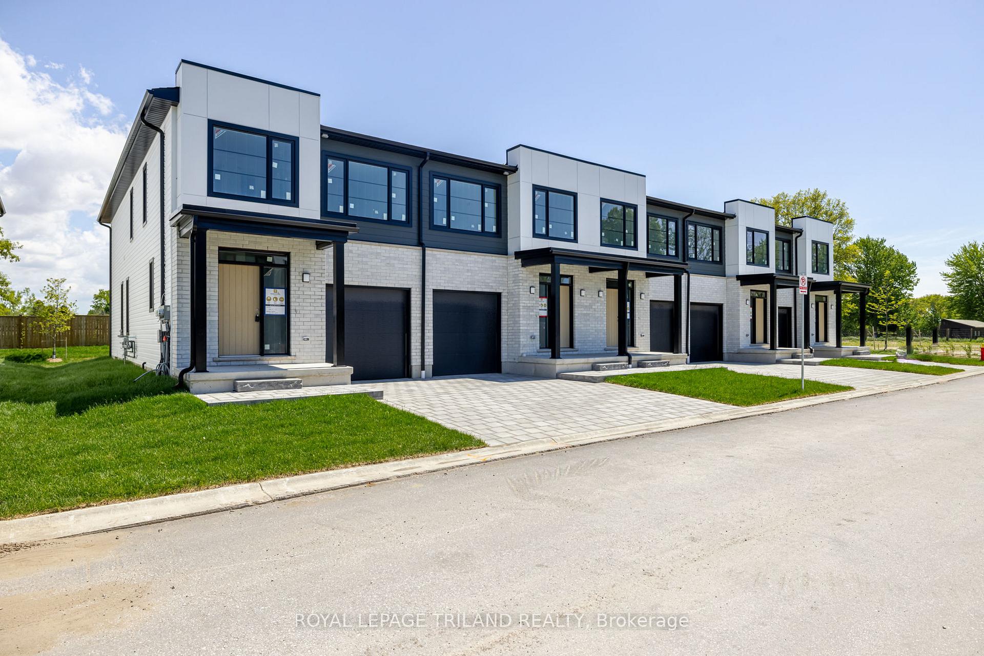 Front of Unit 16, 101 Swales Avenue