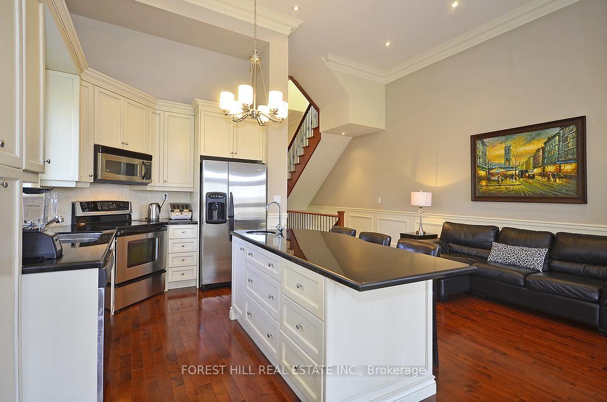Photo 2 of 360A Joicey Boulevard, Toronto, Bedford Park-Nortown — HOMEH