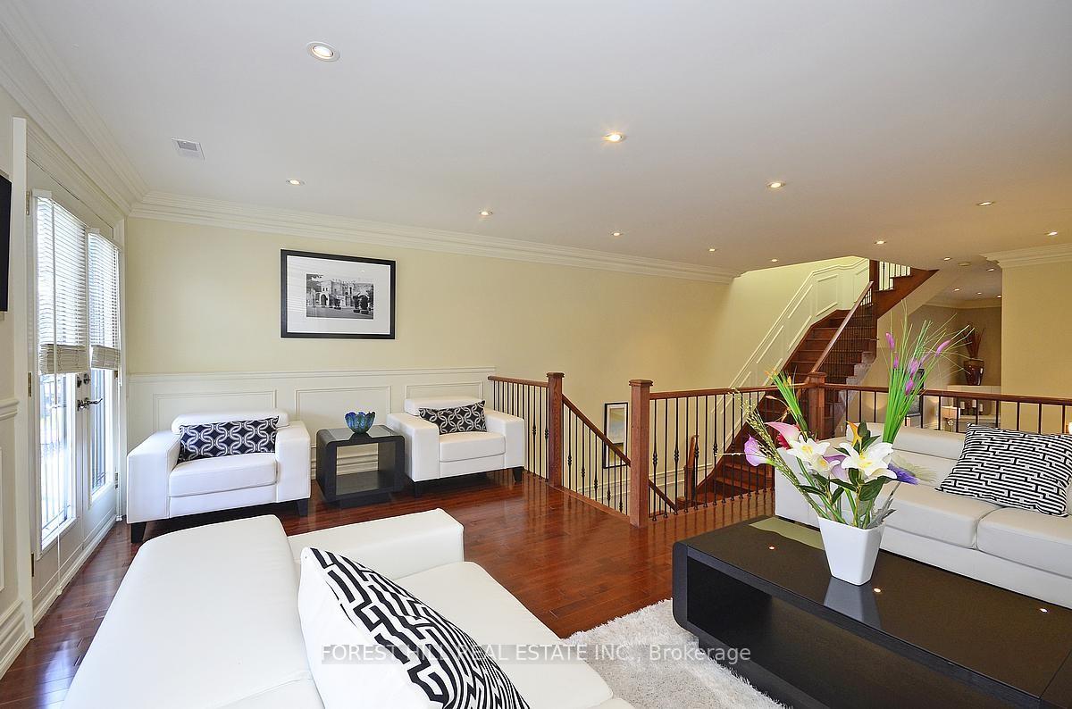 Photo 11 of 360A Joicey Boulevard, Toronto, Bedford Park-Nortown — HOMEH