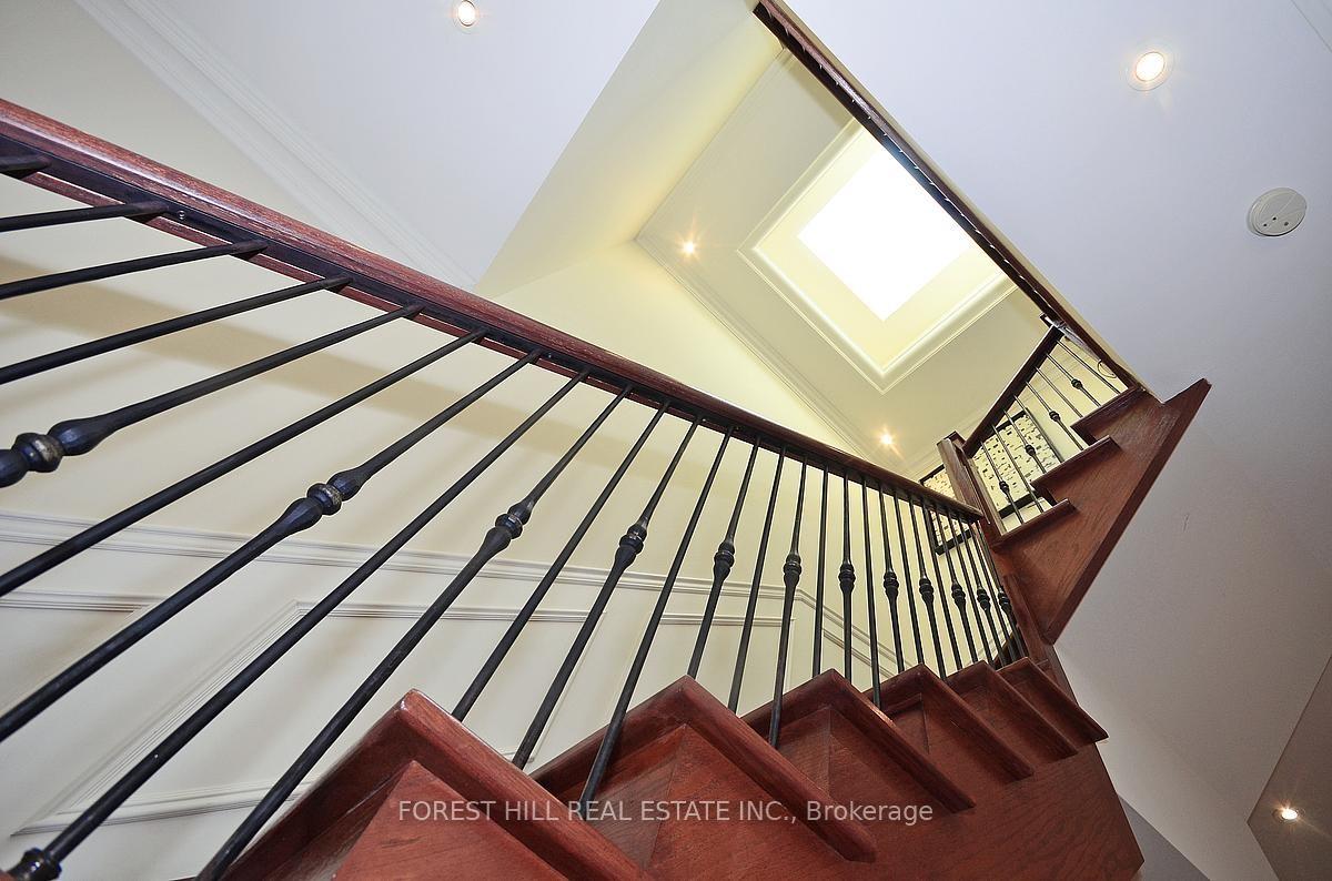 Photo 23 of 360A Joicey Boulevard, Toronto, Bedford Park-Nortown — HOMEH