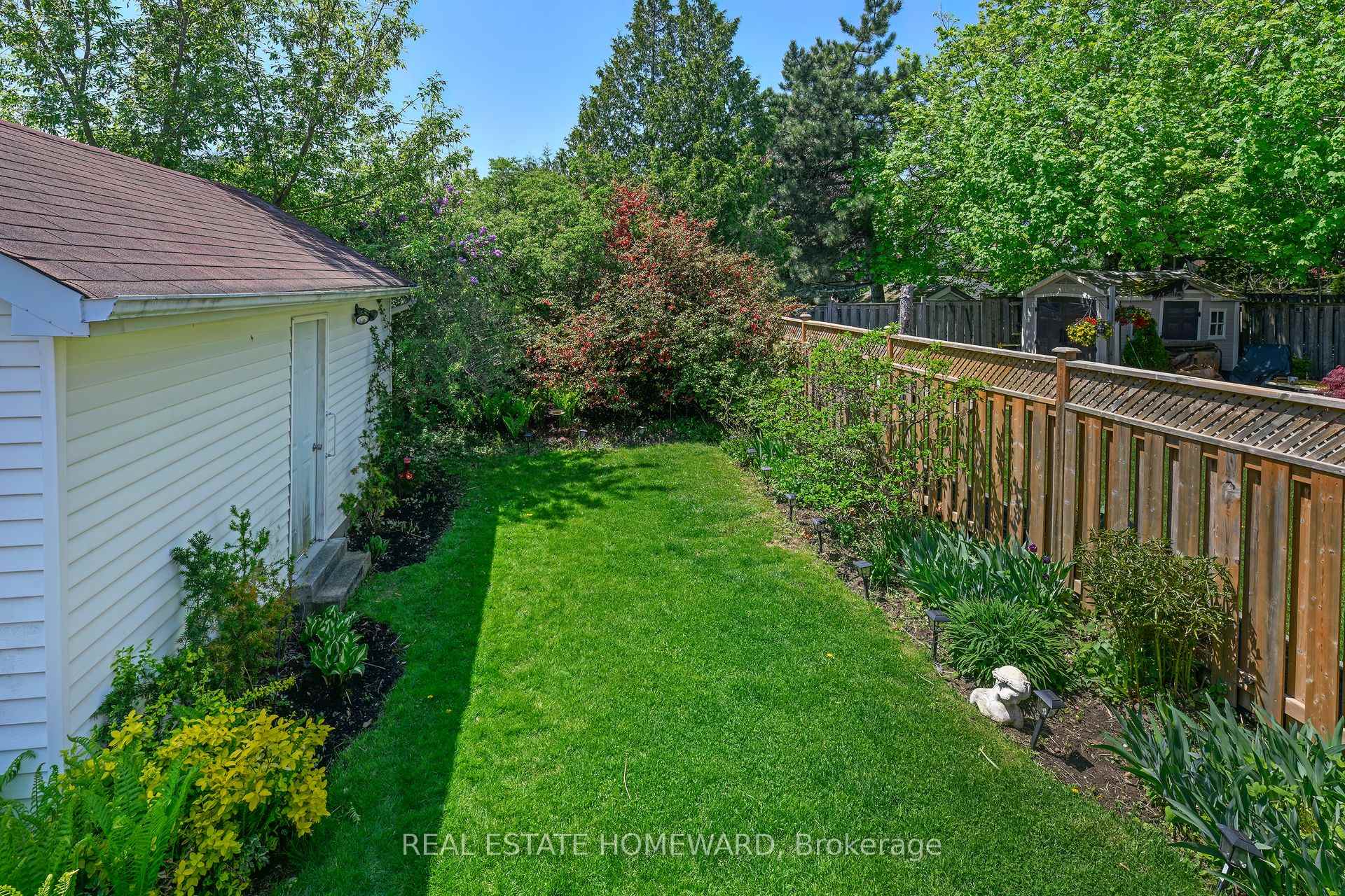 Photo 17 of 102 Cedarcrest Boulevard, Toronto, O'Connor-Parkview — HOMEH
