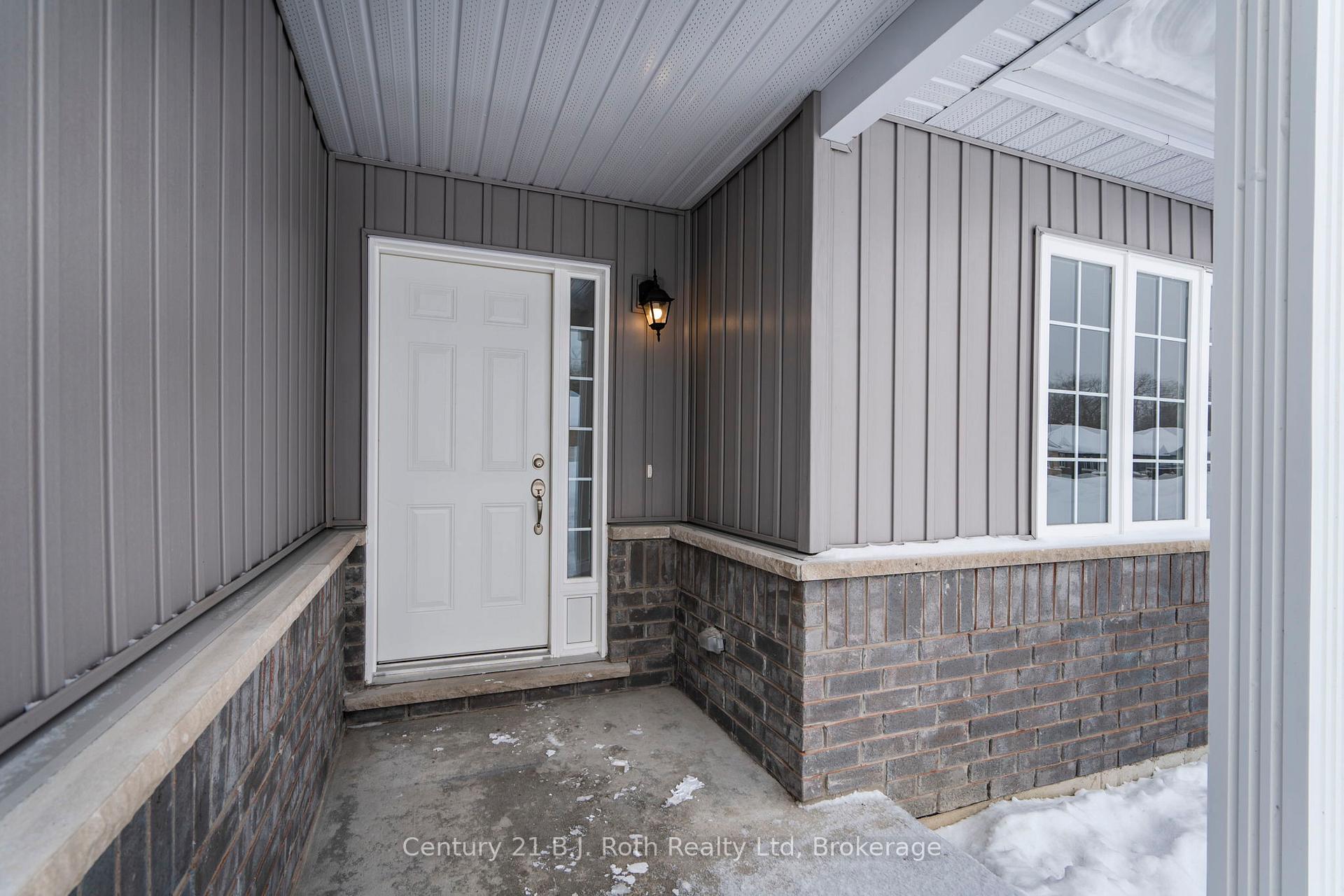 Photo 4 of 48 Ralph Dalton Boulevard, Tay, Victoria Harbour — HOMEH