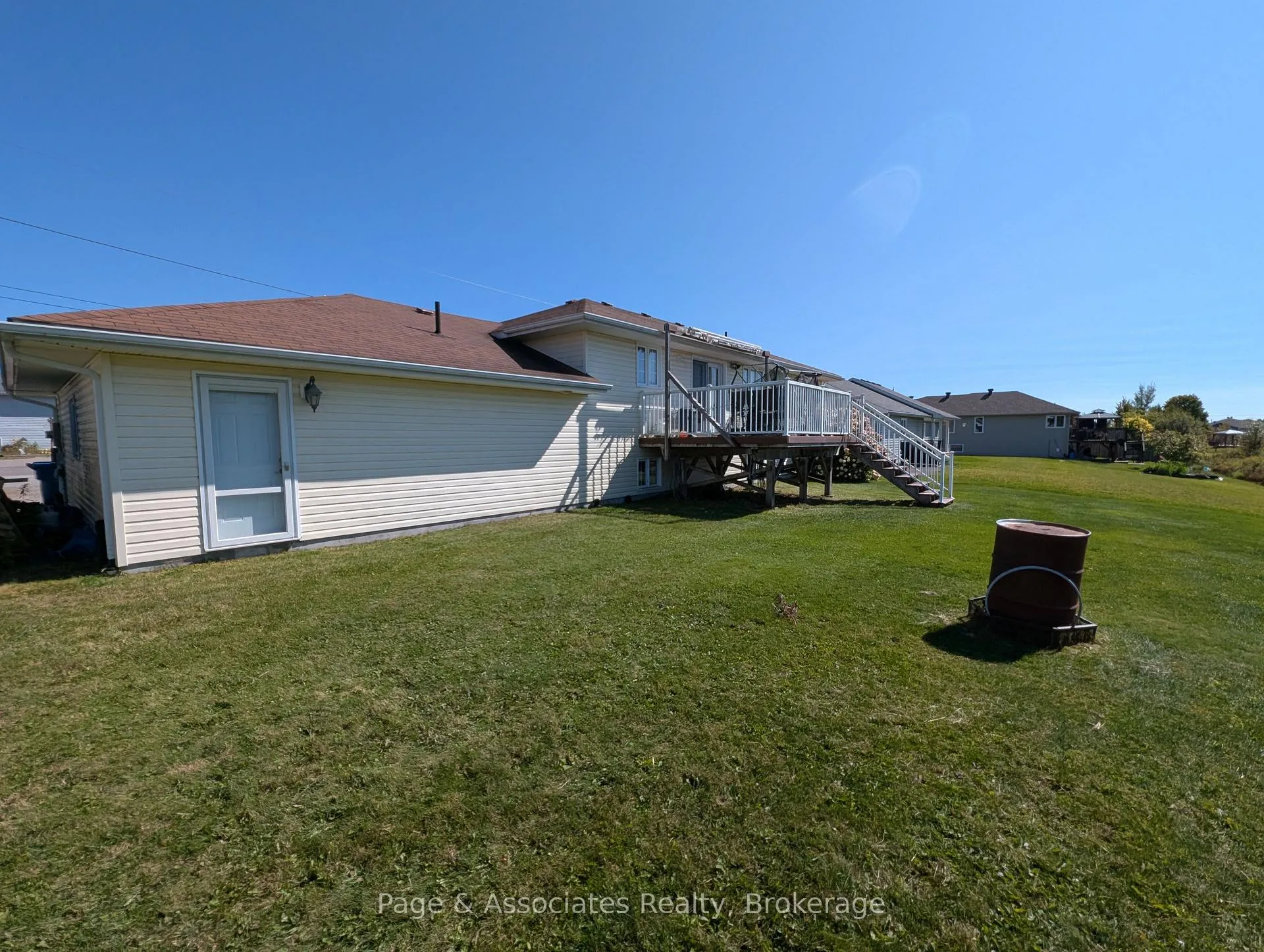 Photo 27 of 37 Tamerack Avenue, West Nipissing, Sturgeon Falls — HOMEH