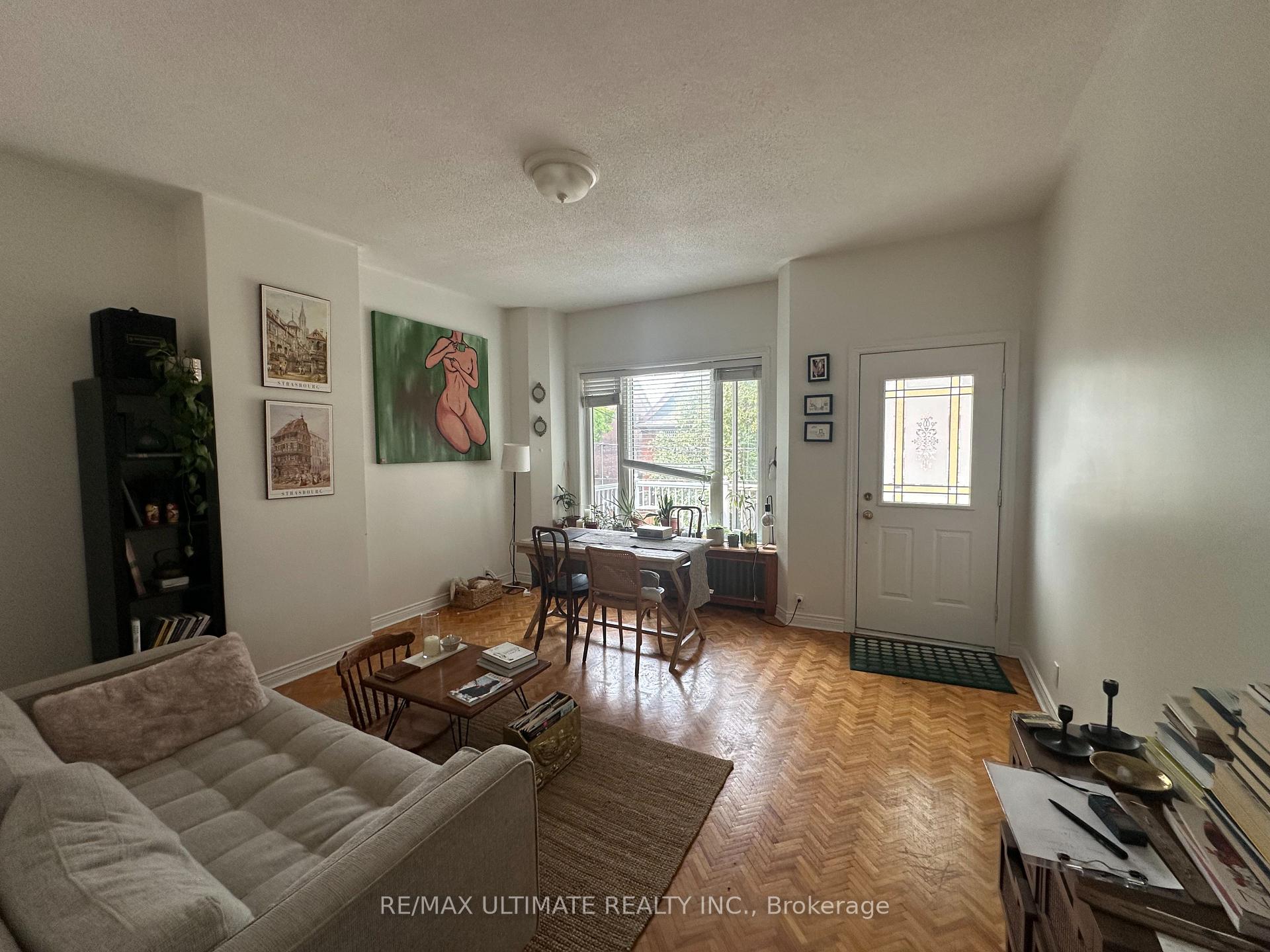 Photo 7 of Unit 2nd Floor, 363 Shaw Street S, Toronto, Trinity-Bellwoods — HOMEH