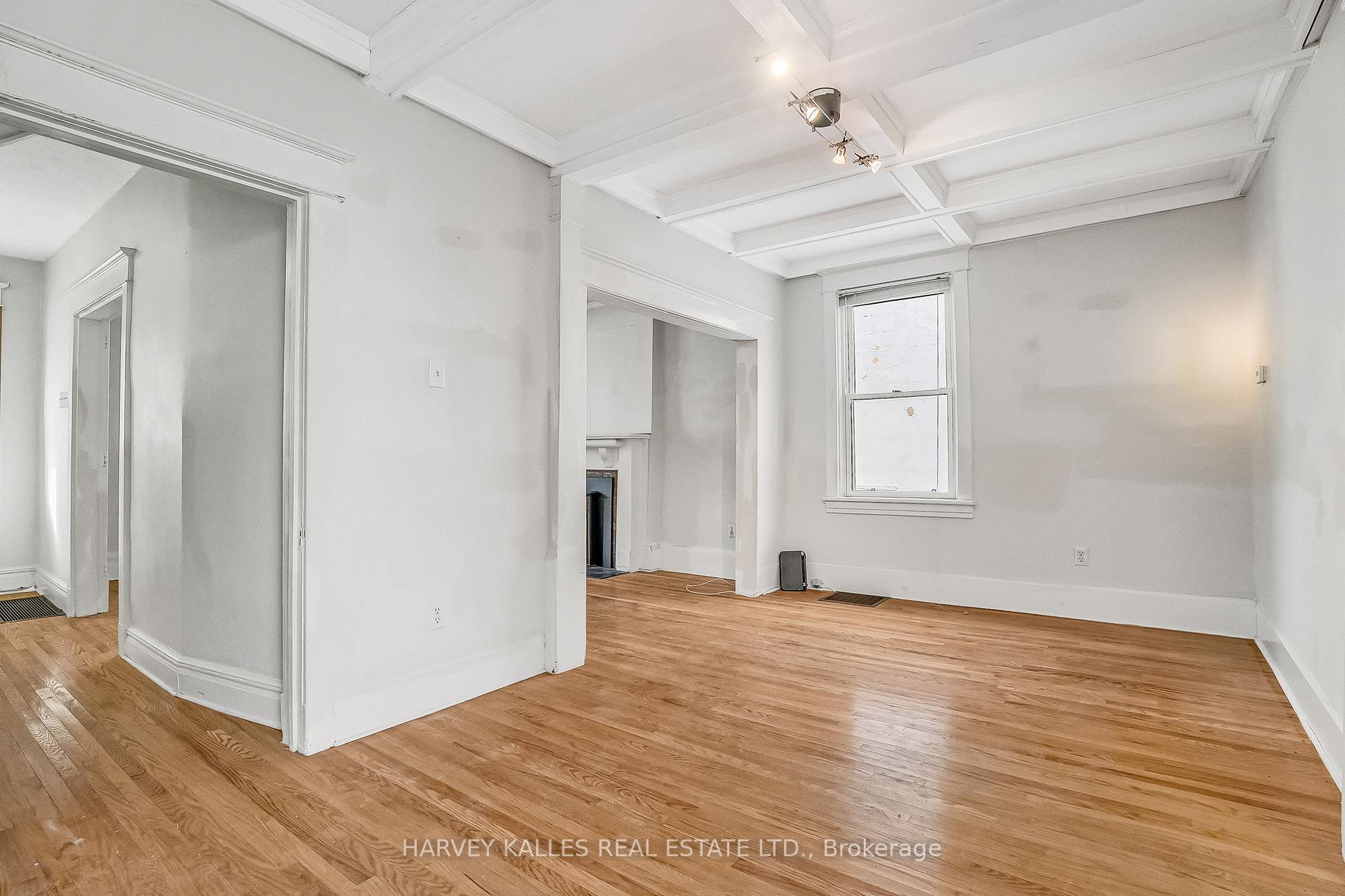 Photo 11 of 149 Rhodes Avenue, Toronto, Greenwood-Coxwell — HOMEH