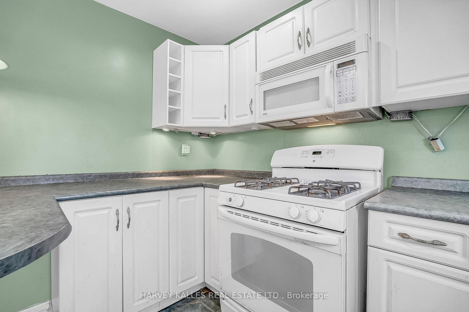 Photo 17 of 149 Rhodes Avenue, Toronto, Greenwood-Coxwell — HOMEH