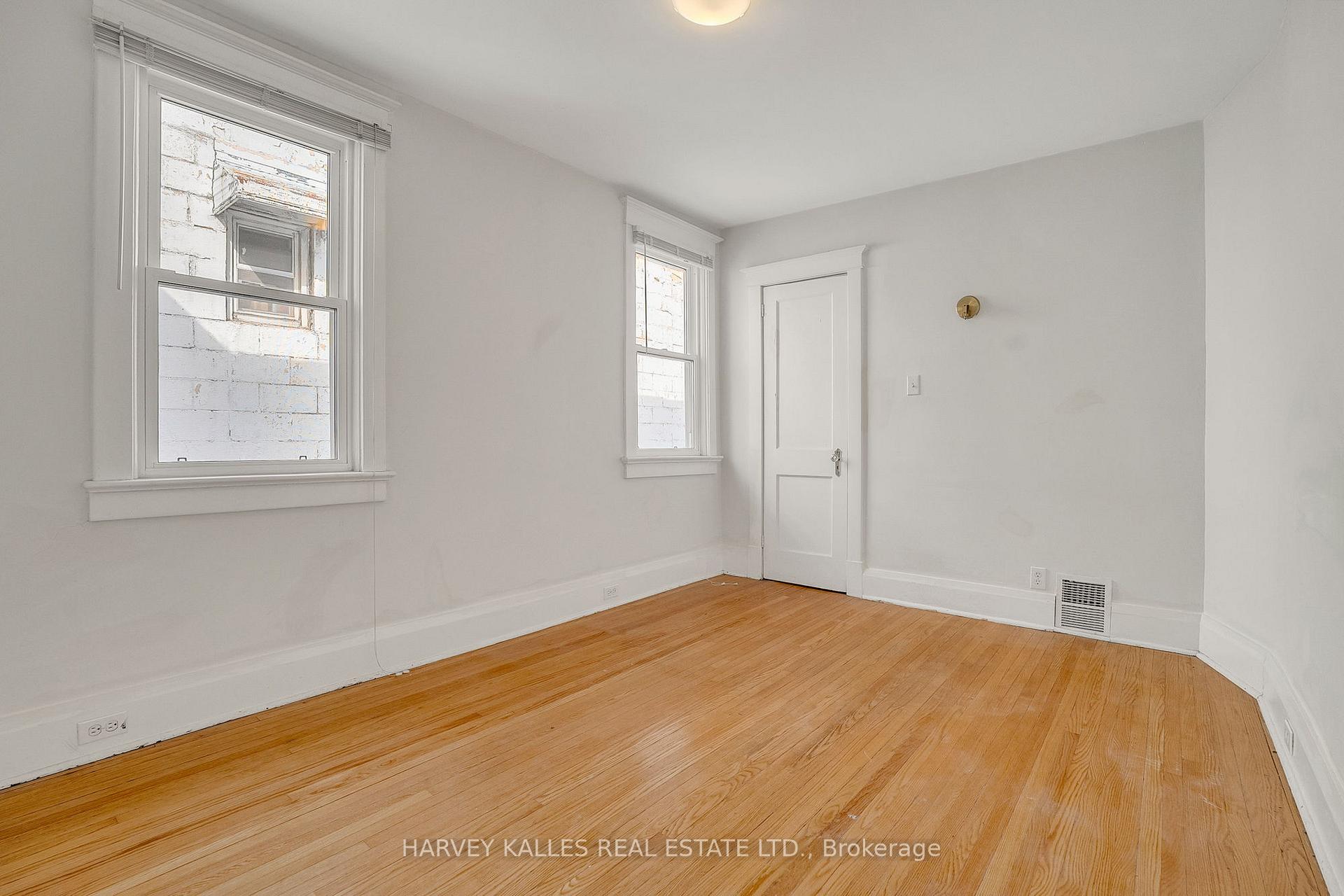 Photo 22 of 149 Rhodes Avenue, Toronto, Greenwood-Coxwell — HOMEH