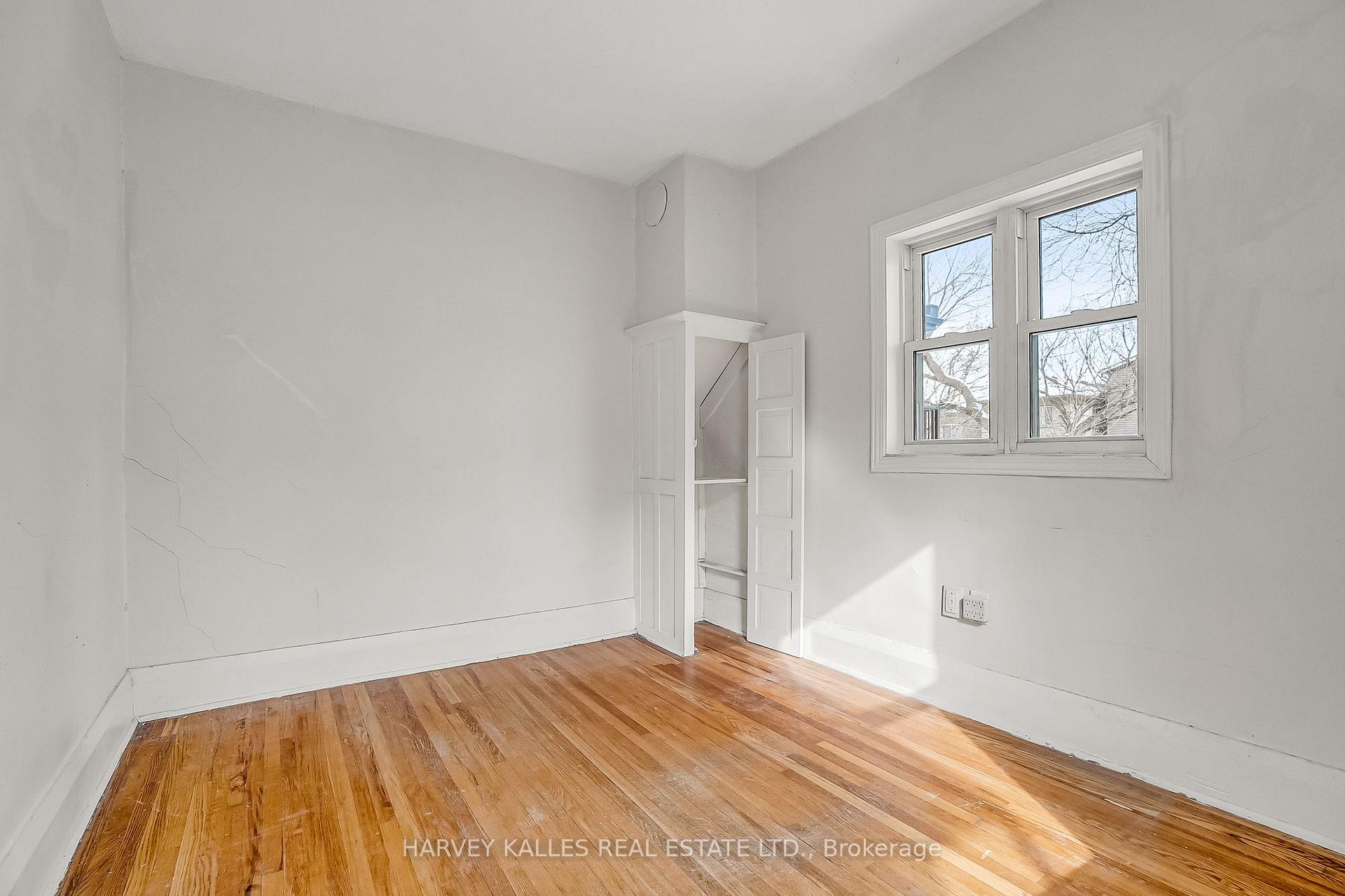 Photo 26 of 149 Rhodes Avenue, Toronto, Greenwood-Coxwell — HOMEH