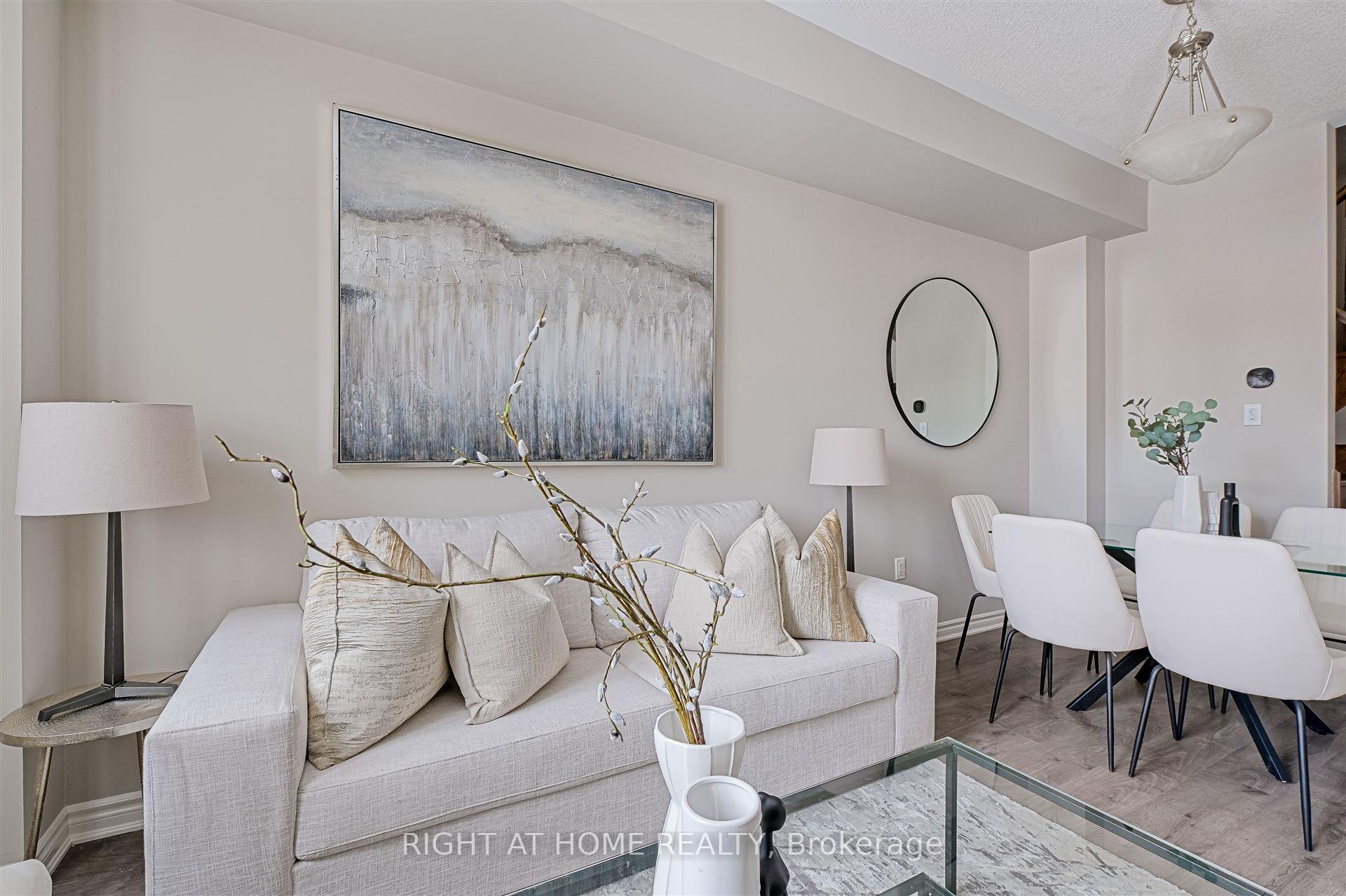 Photo 6 of 120 Cleanside Road, Scarborough, Clairlea-Birchmount — HOMEH