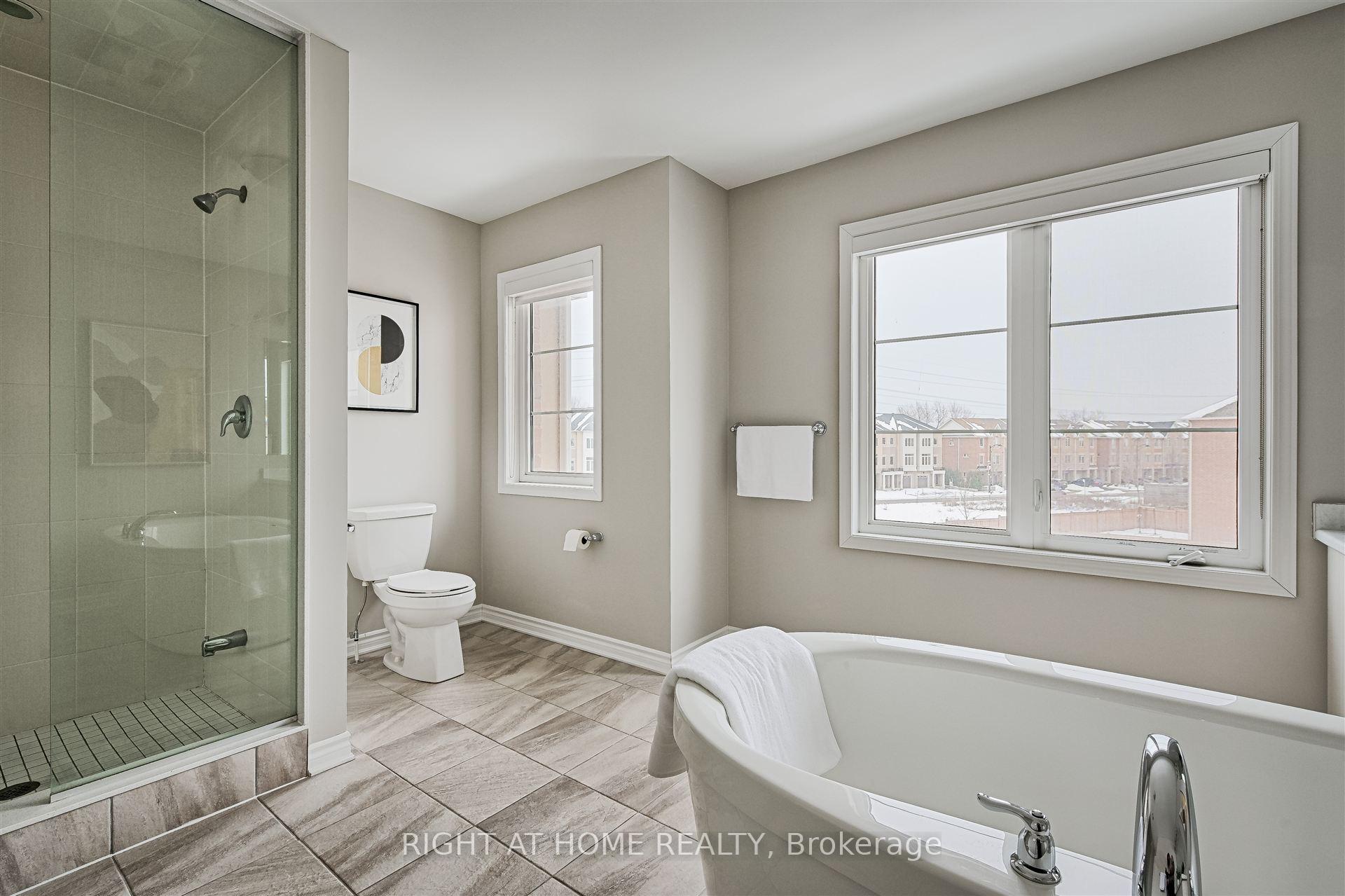 Photo 23 of 120 Cleanside Road, Scarborough, Clairlea-Birchmount — HOMEH