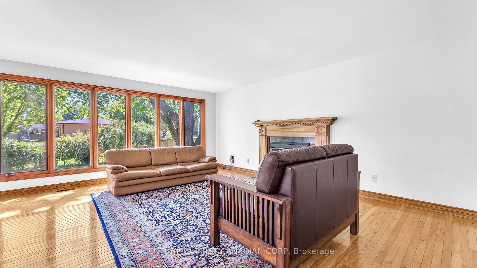 Photo 11 of 325 Helen Drive, Strathroy-Caradoc, NW — HOMEH