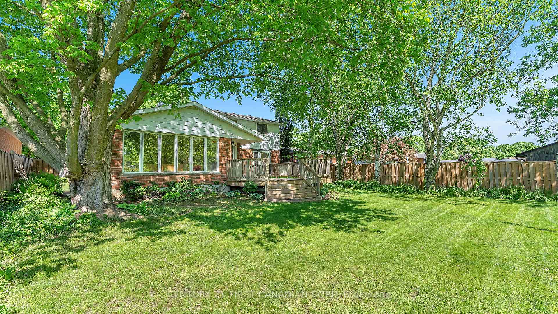 Photo 25 of 325 Helen Drive, Strathroy-Caradoc, NW — HOMEH