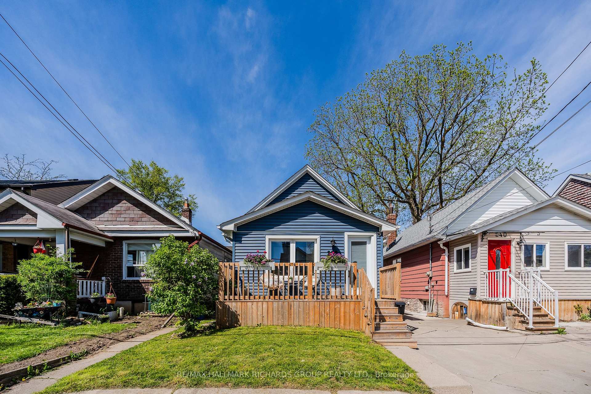 Photo 1 of 238 Westlake Avenue, Toronto, Woodbine-Lumsden — HOMEH