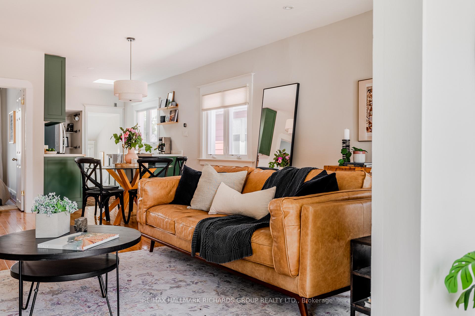 Photo 4 of 238 Westlake Avenue, Toronto, Woodbine-Lumsden — HOMEH