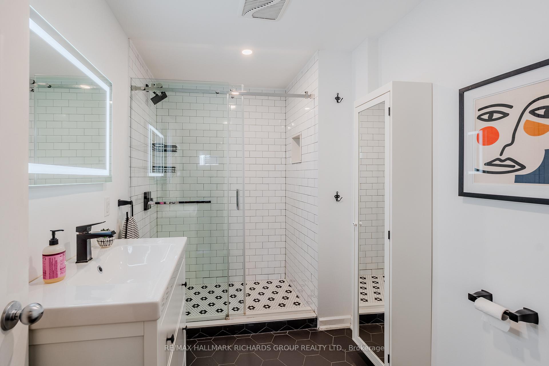 Photo 21 of 238 Westlake Avenue, Toronto, Woodbine-Lumsden — HOMEH
