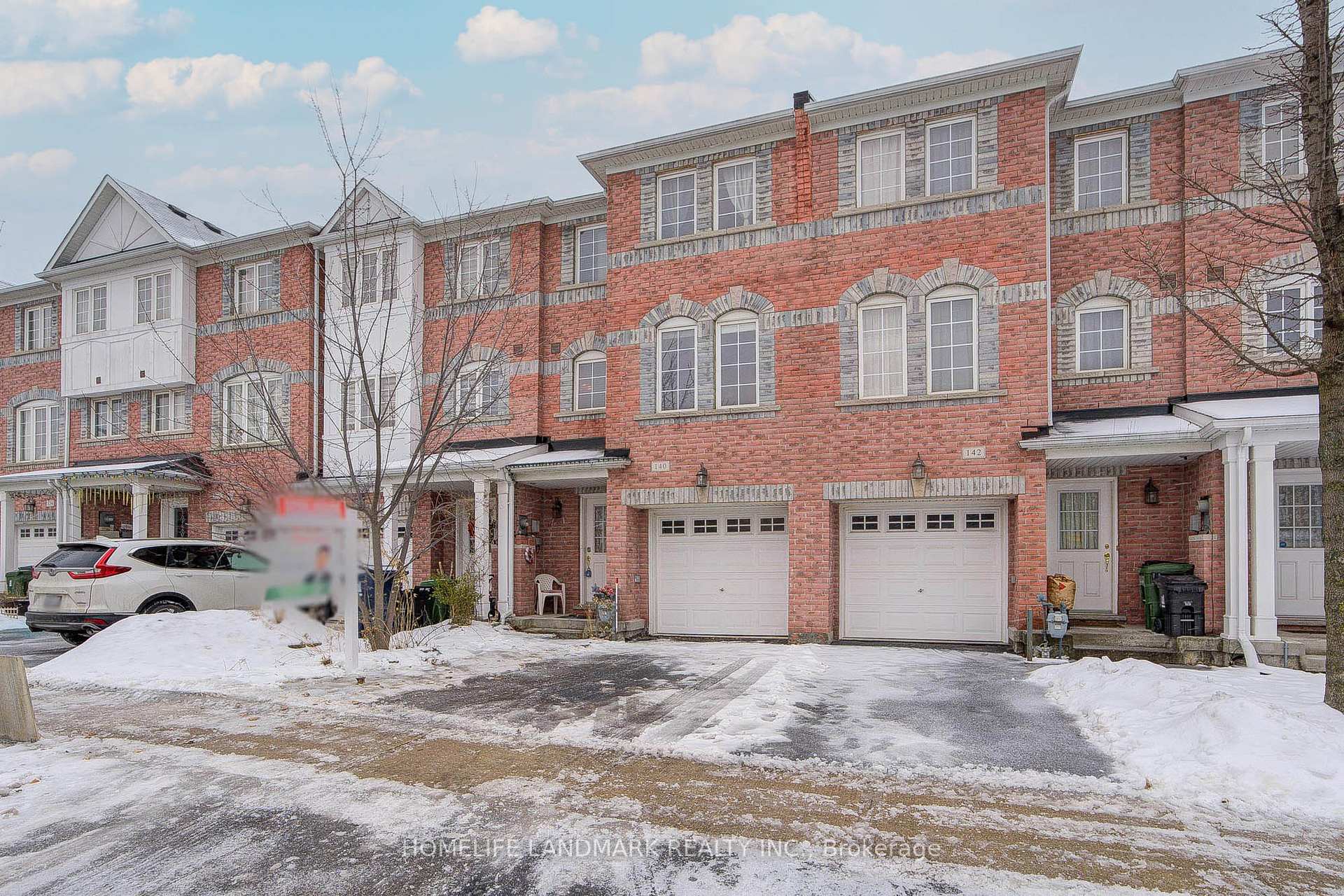 Photo 1 of 140 Pilkington Drive, Scarborough, Clairlea-Birchmount — HOMEH
