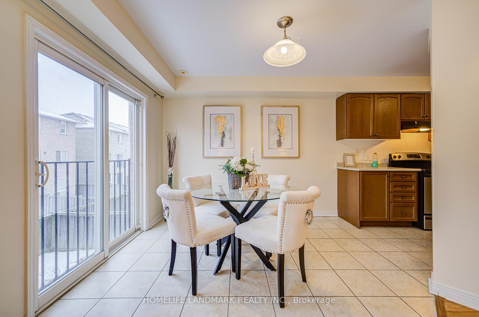 Photo 17 of 140 Pilkington Drive, Scarborough, Clairlea-Birchmount — HOMEH