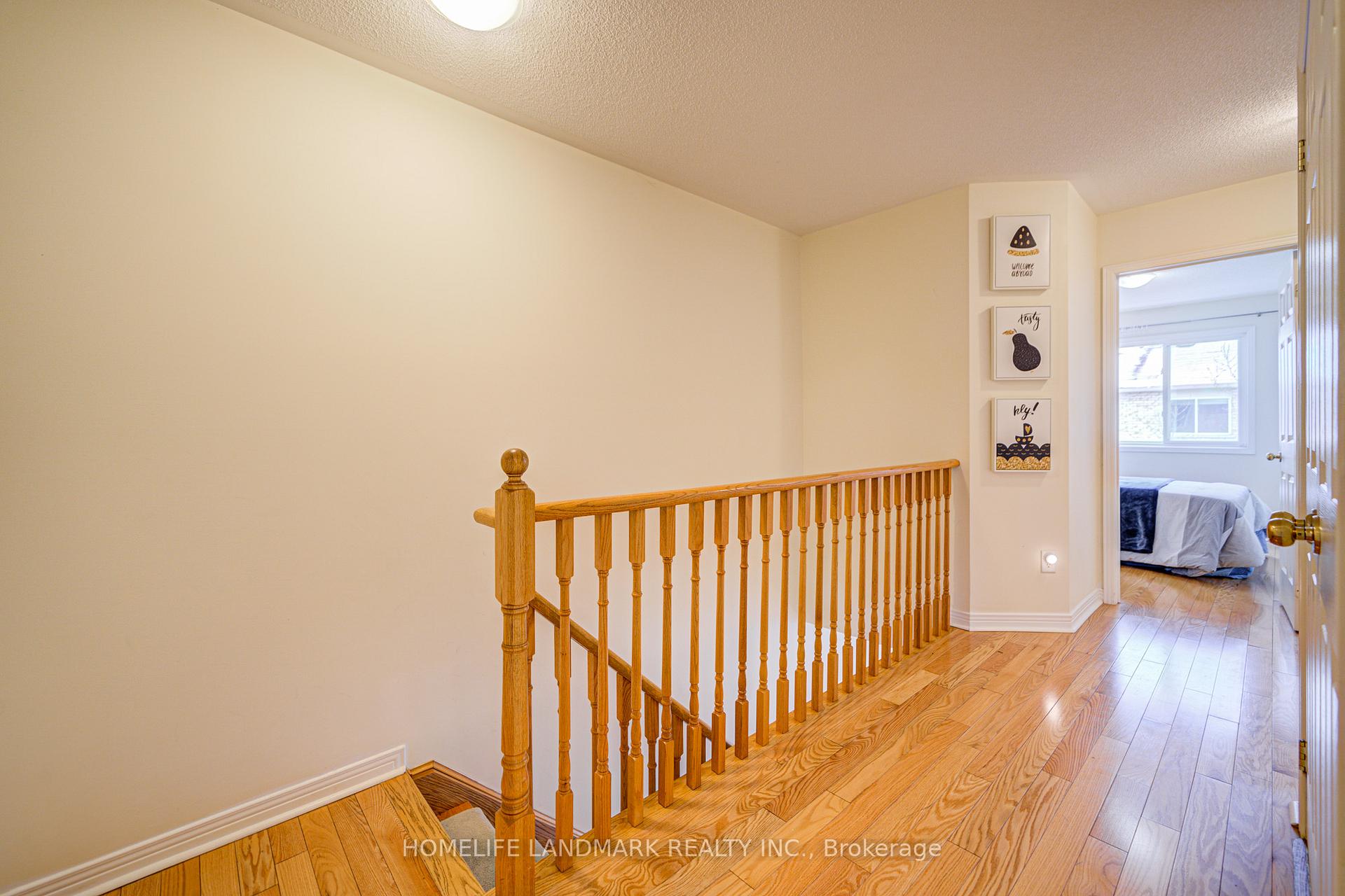 Photo 24 of 140 Pilkington Drive, Scarborough, Clairlea-Birchmount — HOMEH