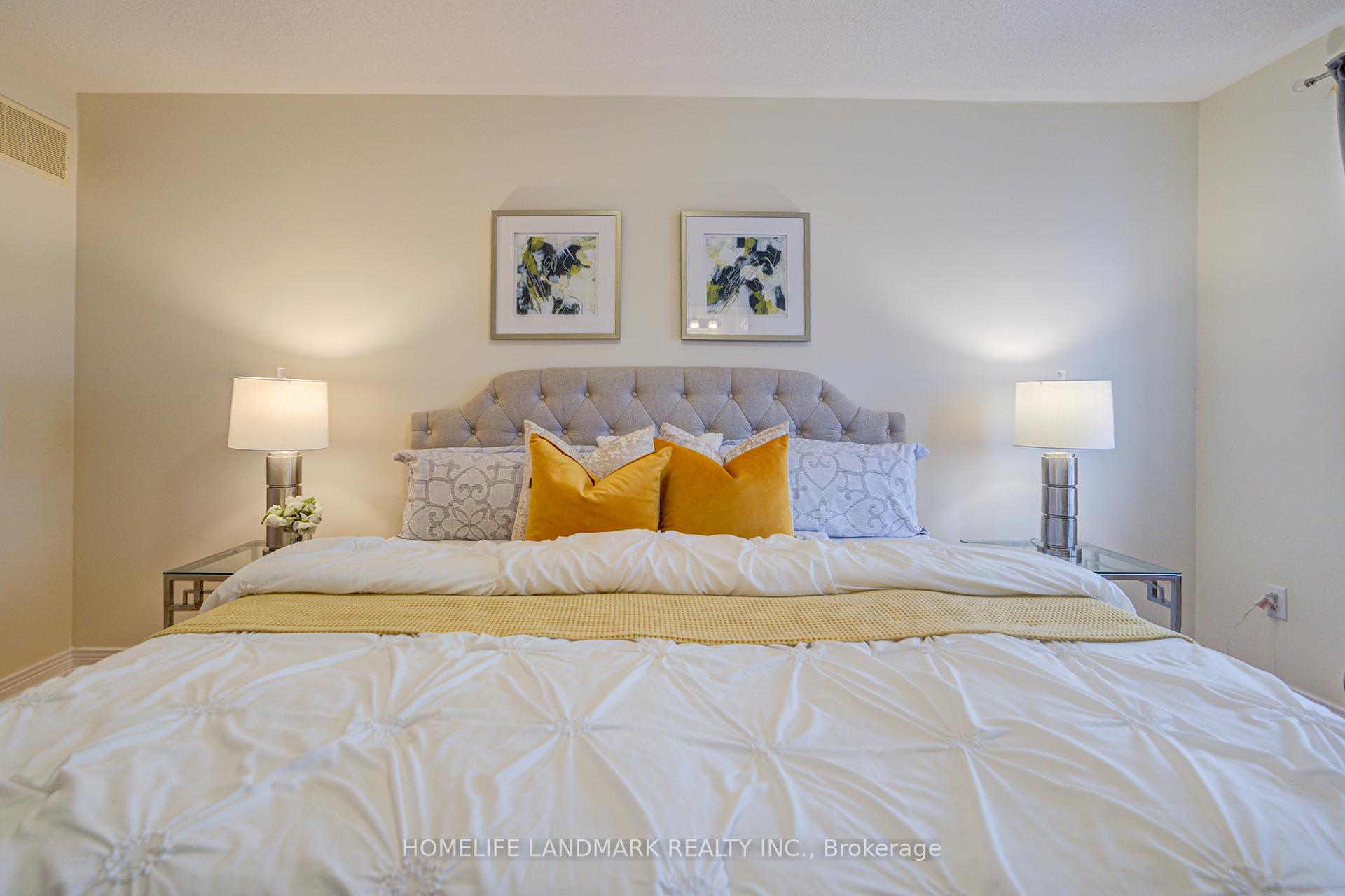 Photo 27 of 140 Pilkington Drive, Scarborough, Clairlea-Birchmount — HOMEH