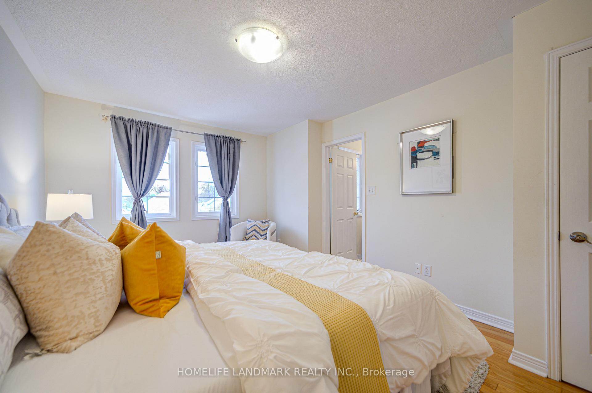 Photo 29 of 140 Pilkington Drive, Scarborough, Clairlea-Birchmount — HOMEH