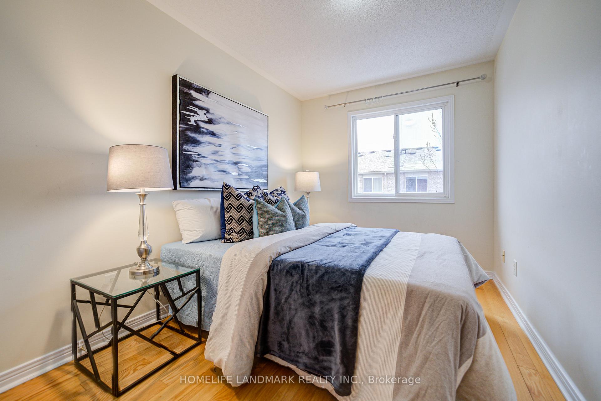 Photo 35 of 140 Pilkington Drive, Scarborough, Clairlea-Birchmount — HOMEH