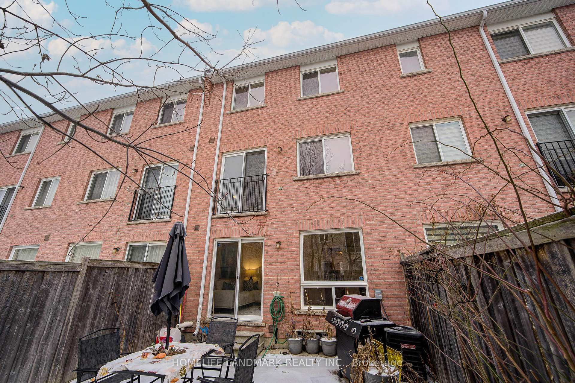 Photo 39 of 140 Pilkington Drive, Scarborough, Clairlea-Birchmount — HOMEH