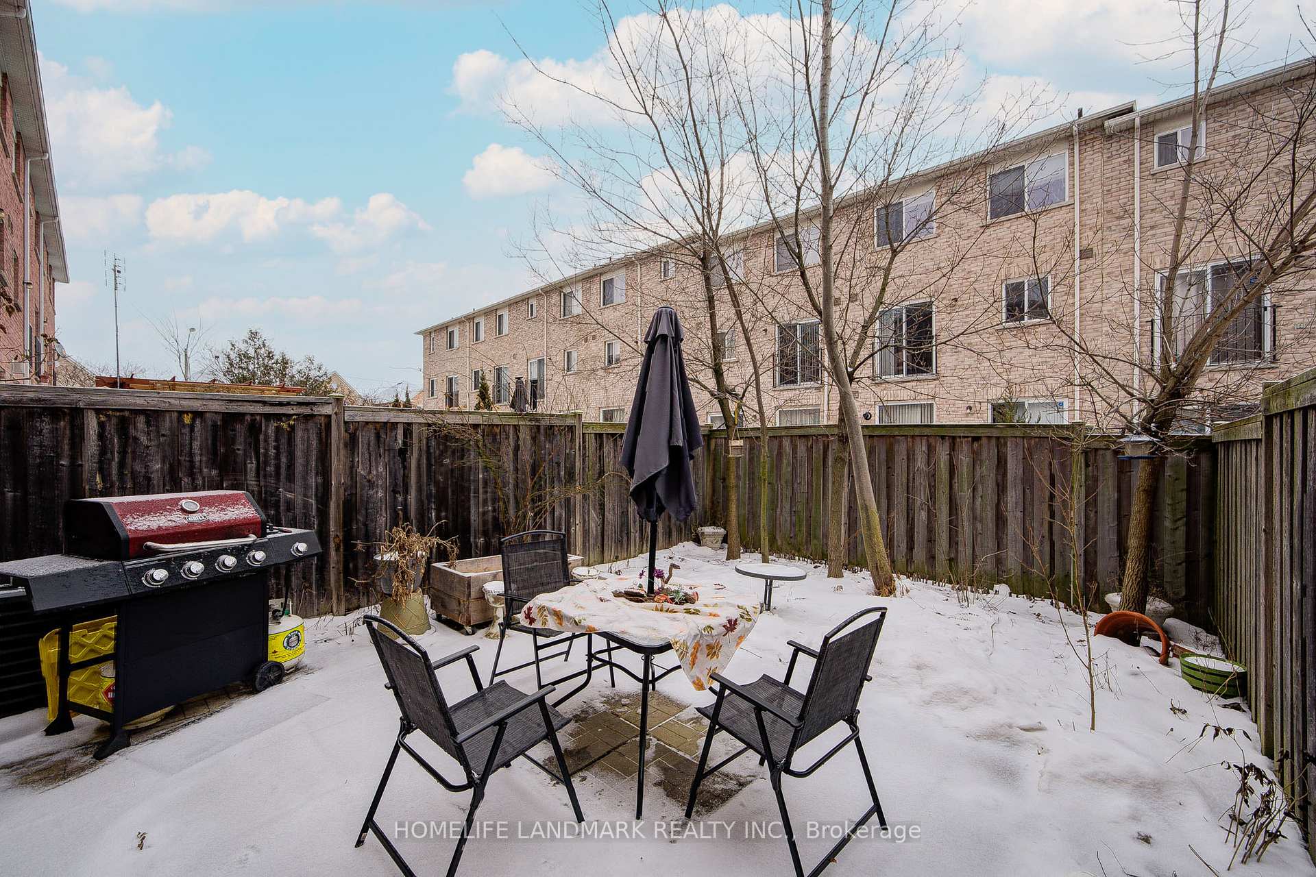 Photo 40 of 140 Pilkington Drive, Scarborough, Clairlea-Birchmount — HOMEH