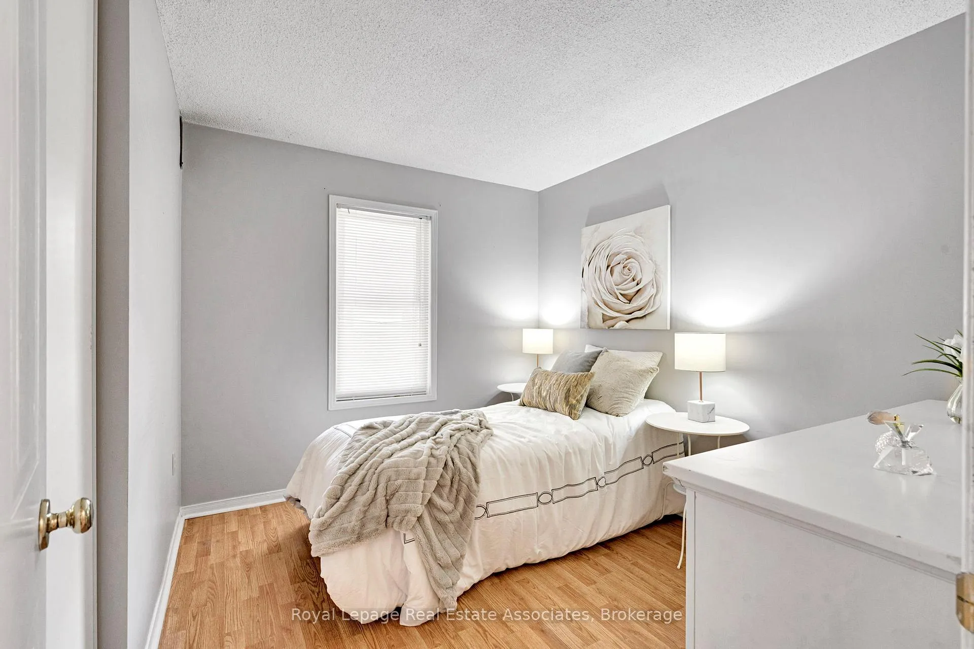 Photo 14 of Unit 2, 119 D'ambrosio Drive, Barrie, Painswick North — HOMEH