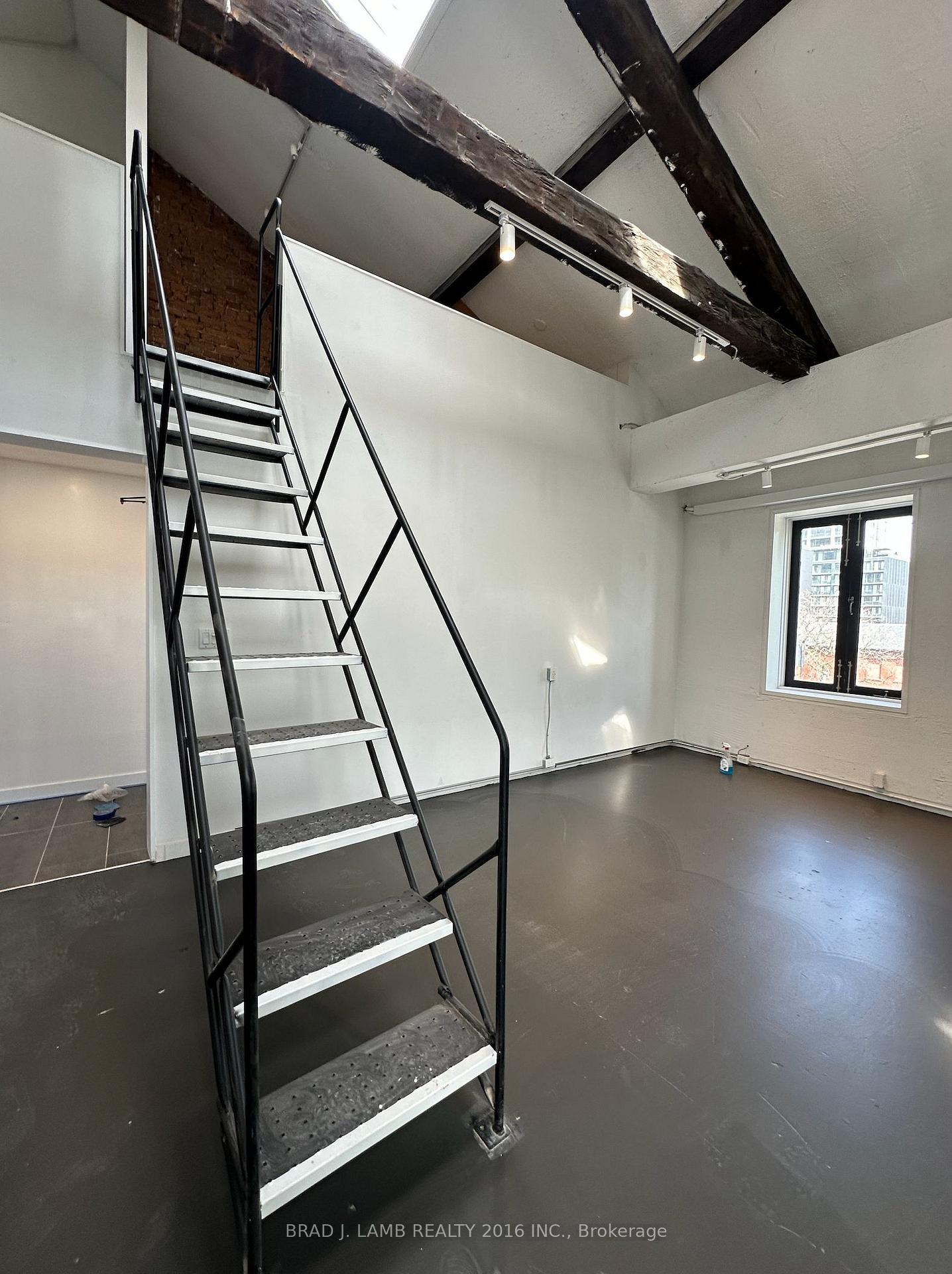 Photo 4 of Unit 1, 56 Berkeley Street, Toronto, Moss Park — HOMEH