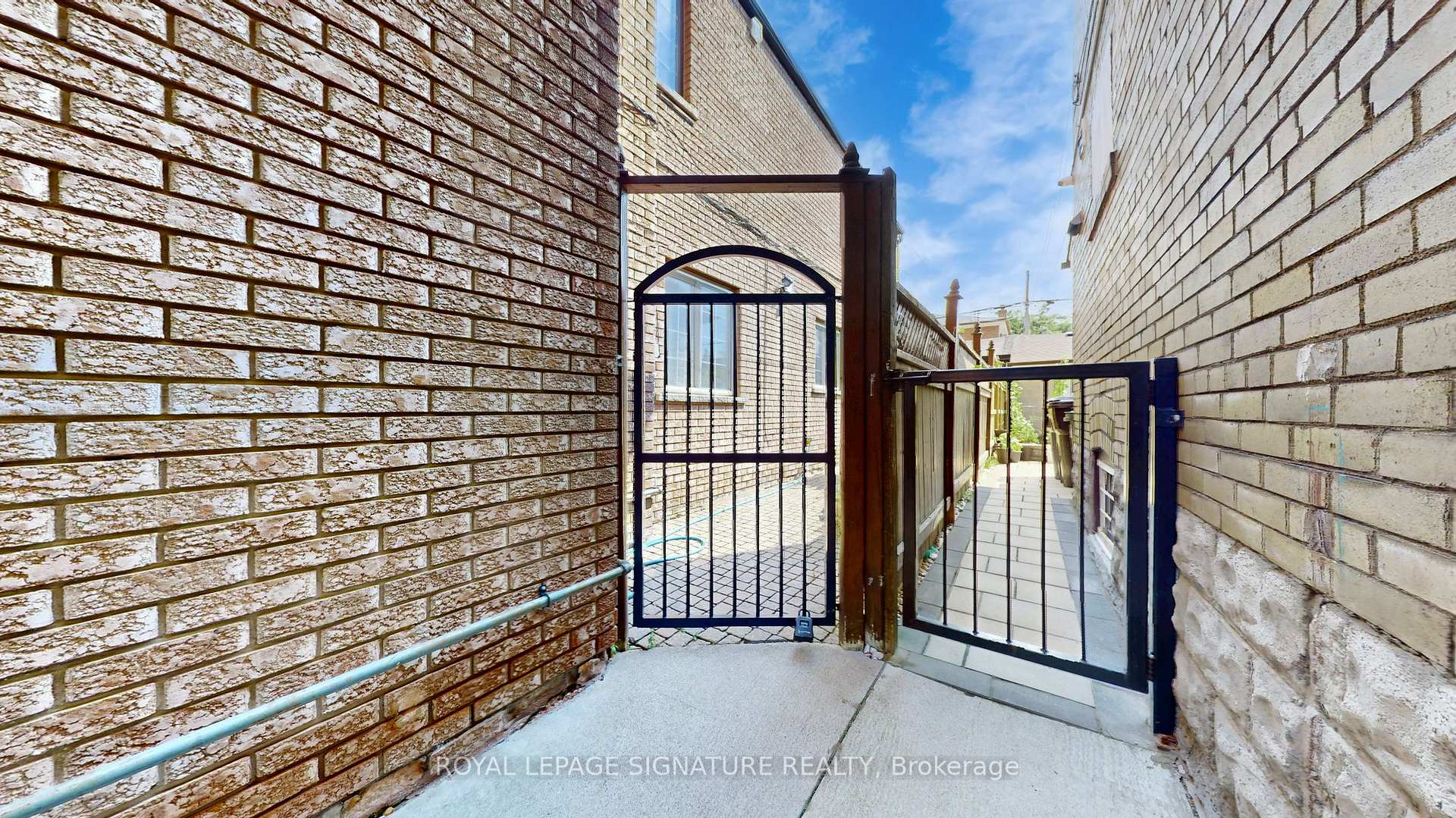 Photo 12 of Unit Lower, 449 Brock Avenue, Toronto, Dufferin Grove — HOMEH