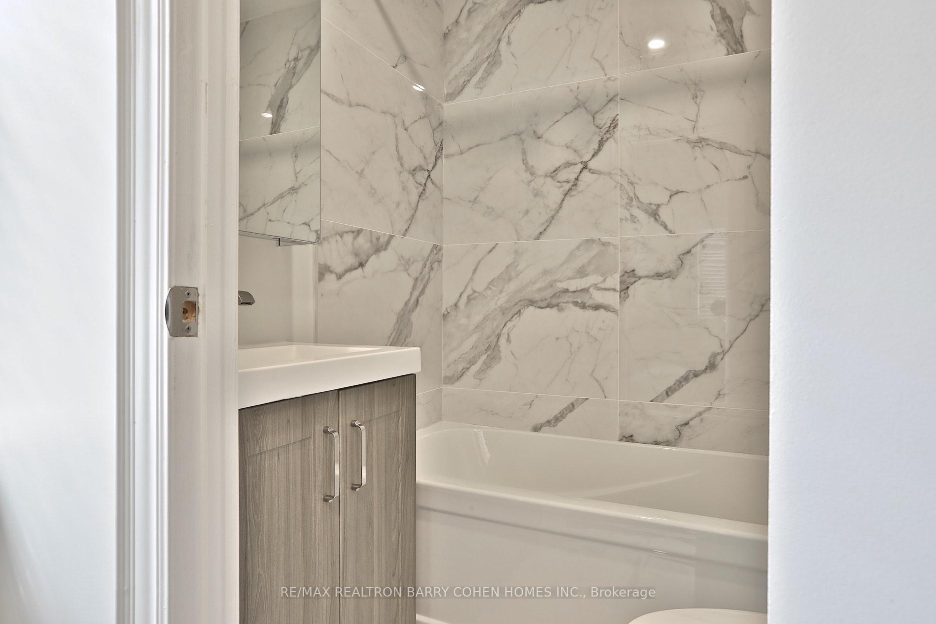 Photo 19 of 109 Braemar Avenue, Toronto, Yonge-Eglinton — HOMEH