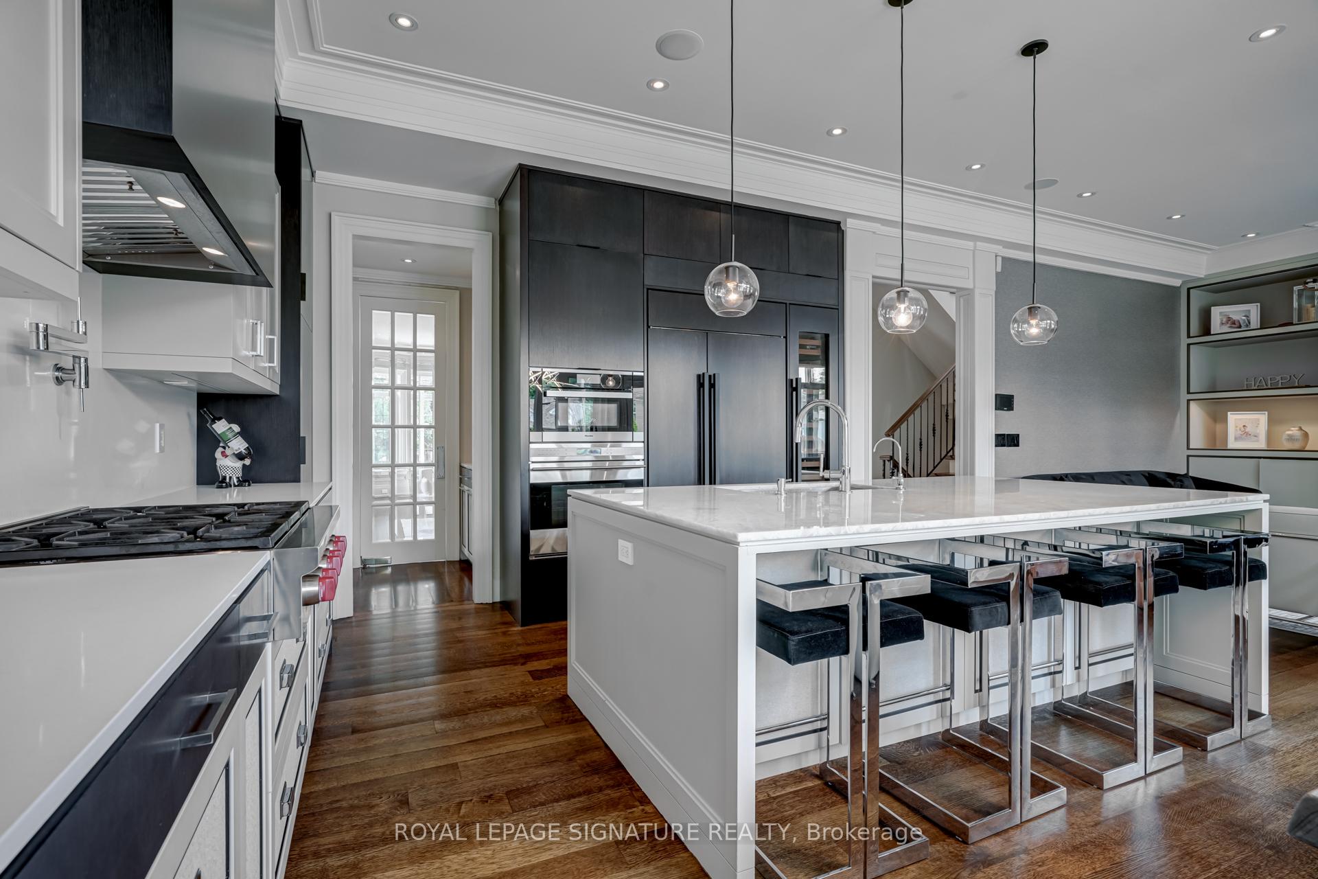 Photo 8 of 522 Melrose Avenue, Toronto, Bedford Park-Nortown — HOMEH