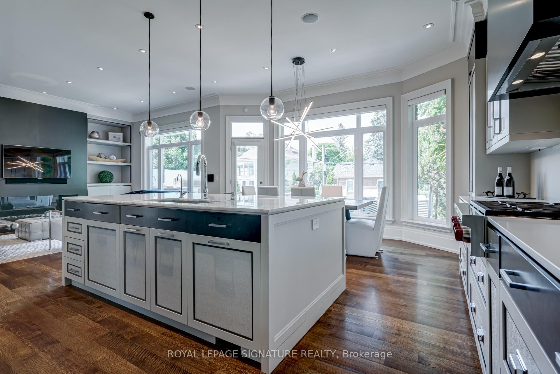 Photo 14 of 522 Melrose Avenue, Toronto, Bedford Park-Nortown — HOMEH