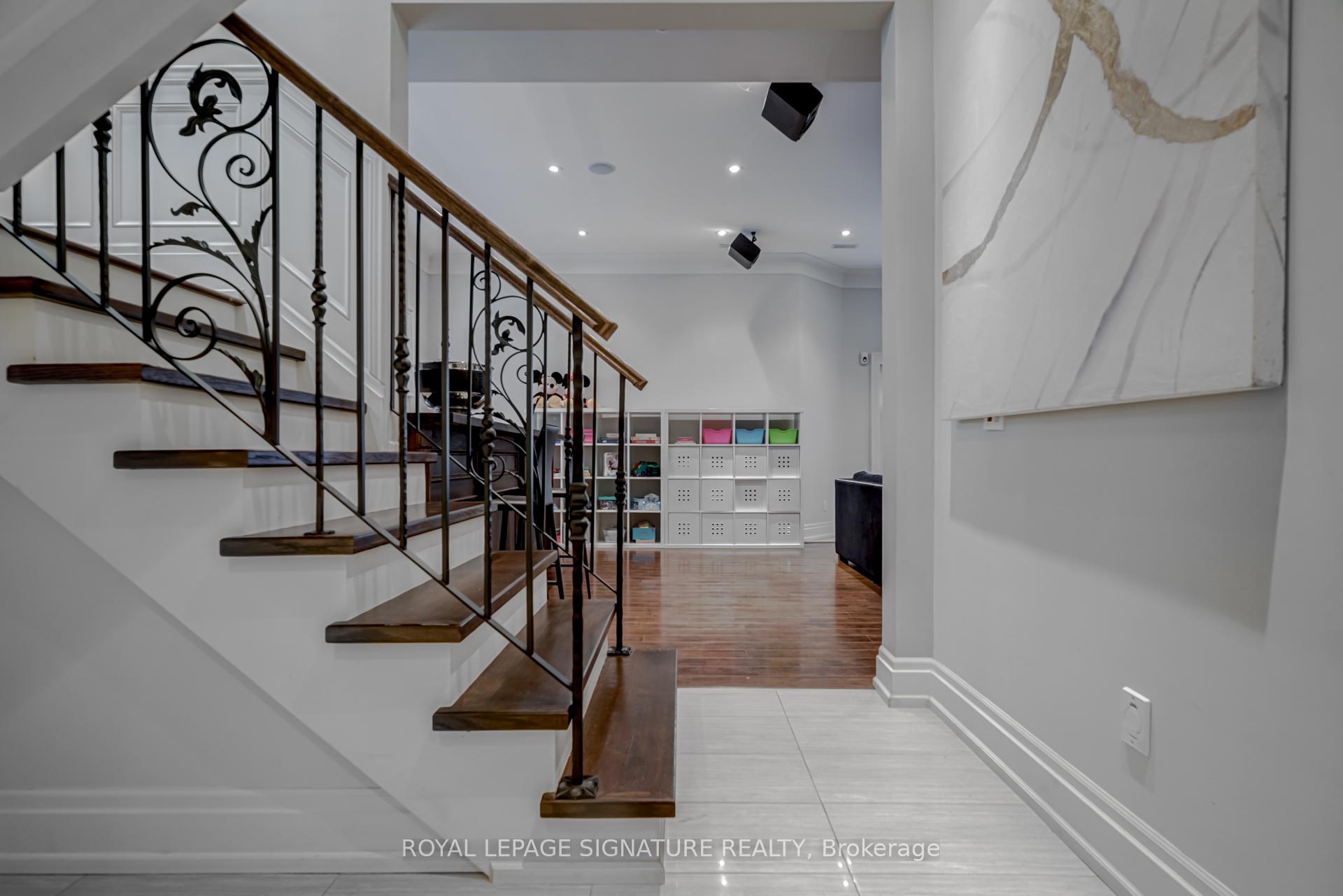Photo 20 of 522 Melrose Avenue, Toronto, Bedford Park-Nortown — HOMEH