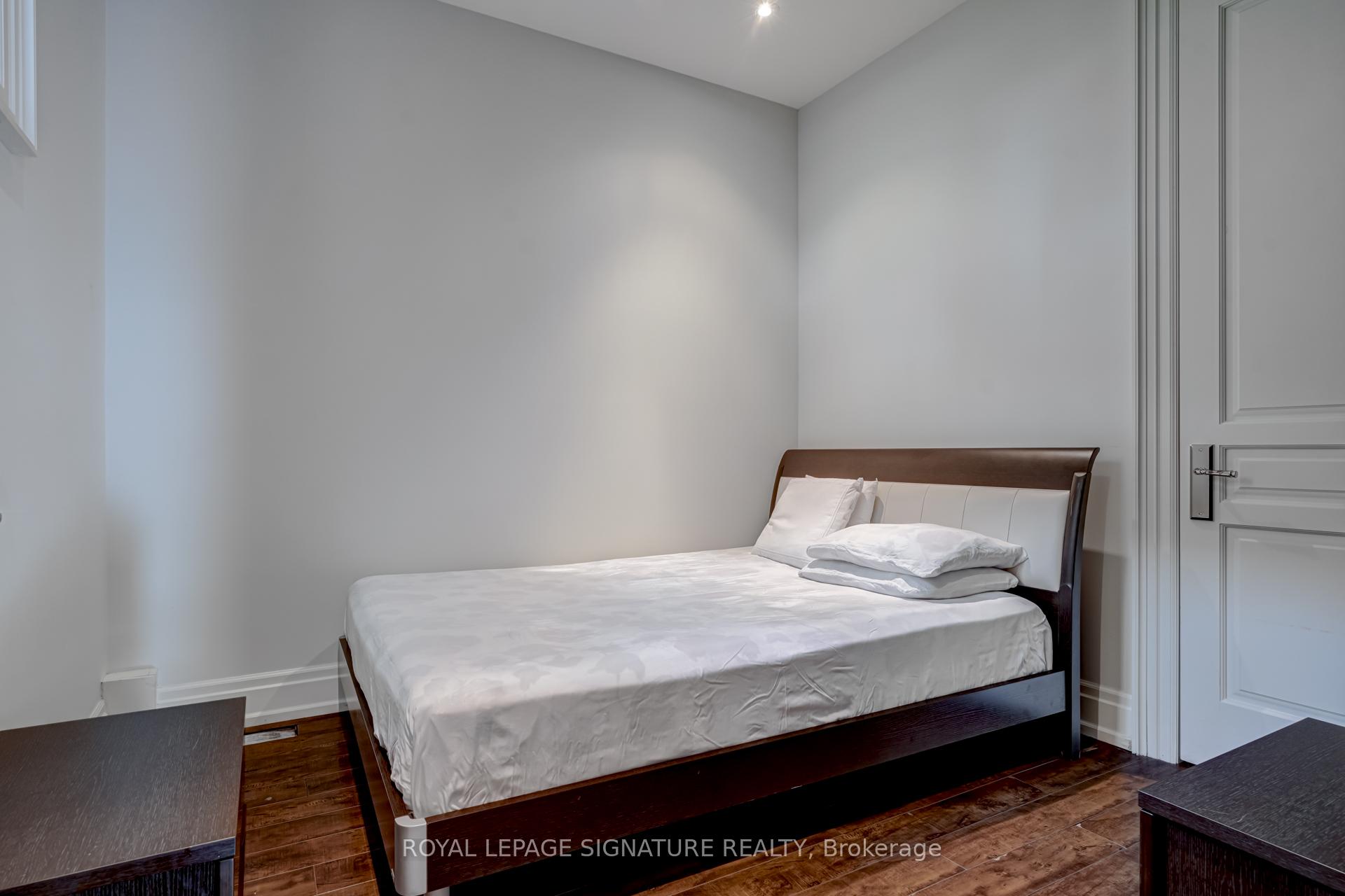 Photo 36 of 522 Melrose Avenue, Toronto, Bedford Park-Nortown — HOMEH