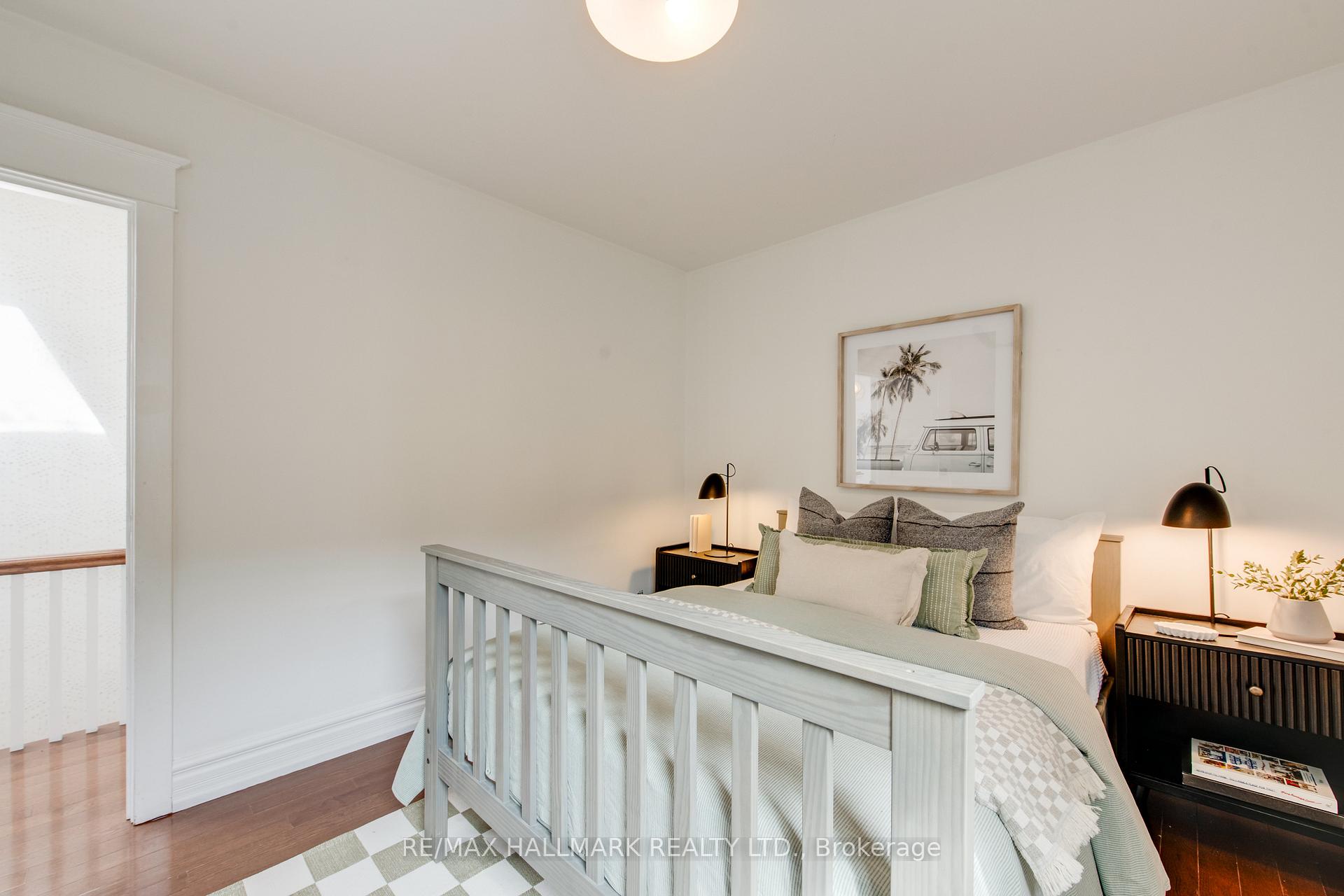 Photo 18 of 93 Wolverleigh Boulevard, Toronto, Danforth — HOMEH