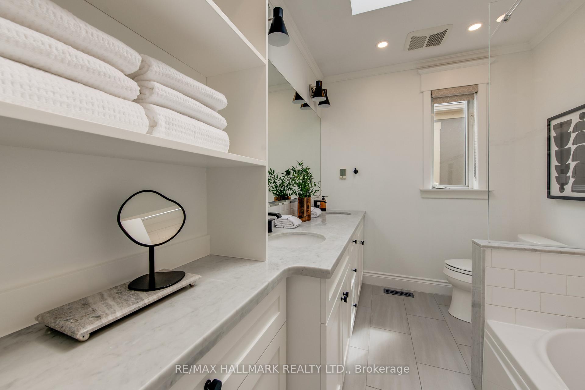 Photo 21 of 93 Wolverleigh Boulevard, Toronto, Danforth — HOMEH