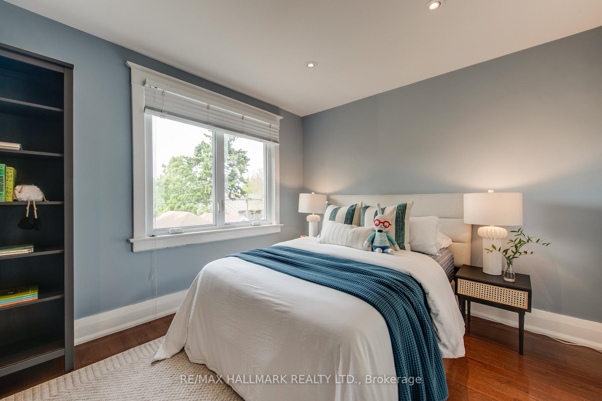 Photo 22 of 93 Wolverleigh Boulevard, Toronto, Danforth — HOMEH