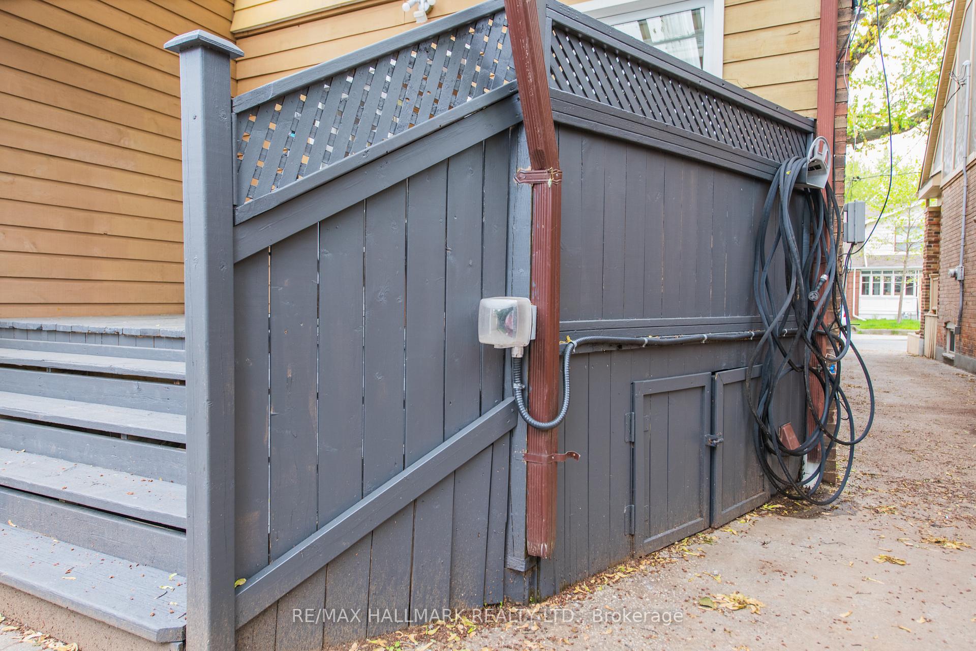 Photo 29 of 93 Wolverleigh Boulevard, Toronto, Danforth — HOMEH