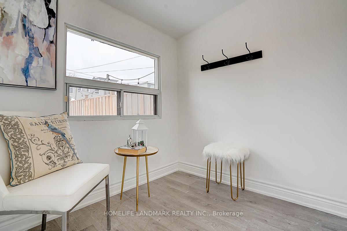 Photo 14 of 20 Billings Avenue, Toronto, Greenwood-Coxwell — HOMEH
