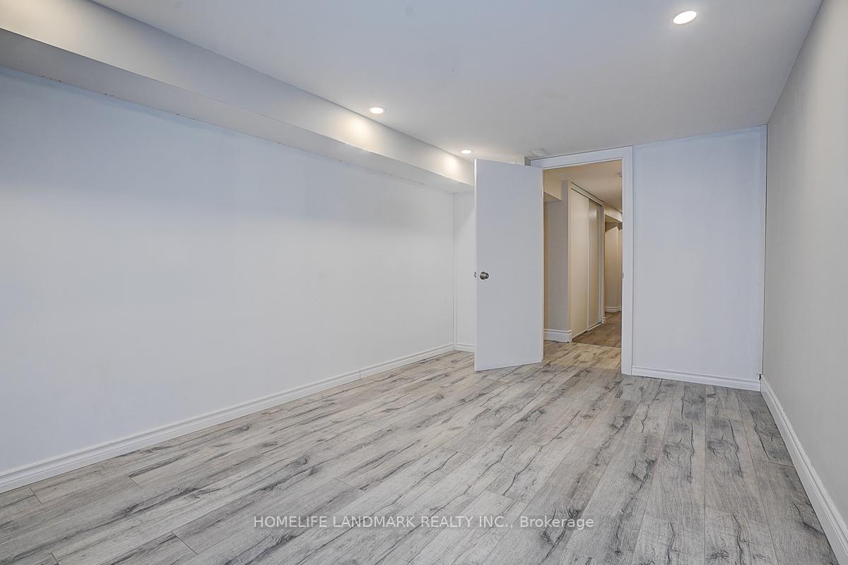 Photo 31 of 20 Billings Avenue, Toronto, Greenwood-Coxwell — HOMEH