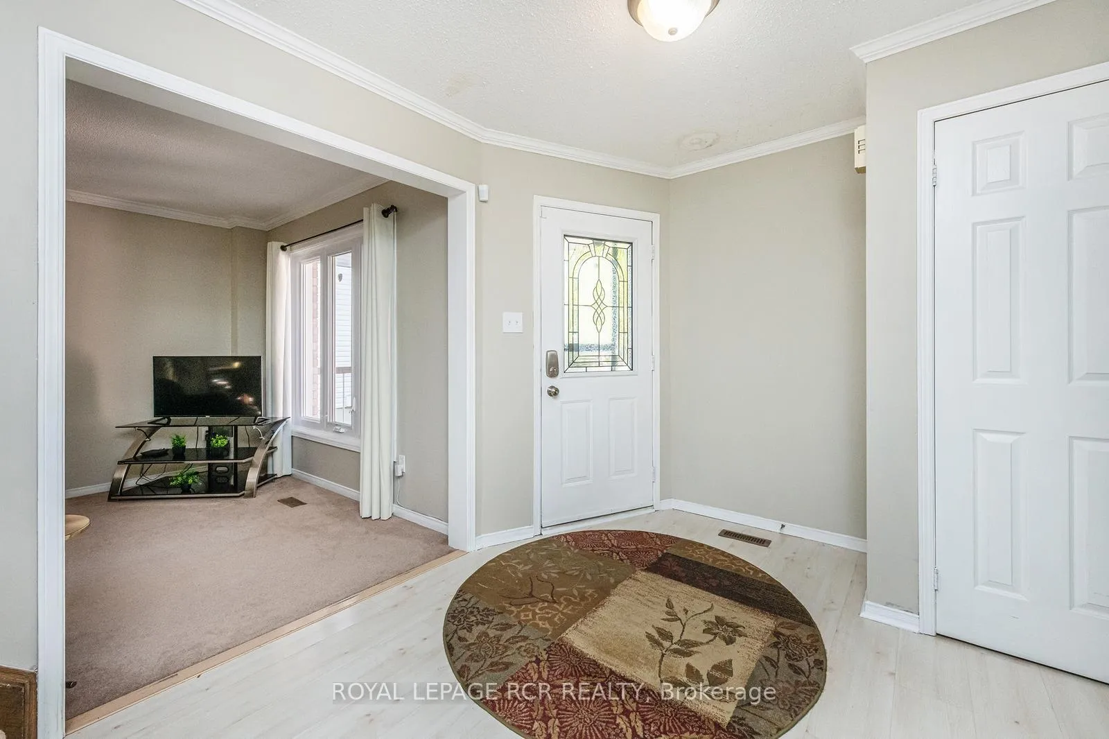 Photo 3 of 155 Patterson Road, Barrie, Ardagh — HOMEH