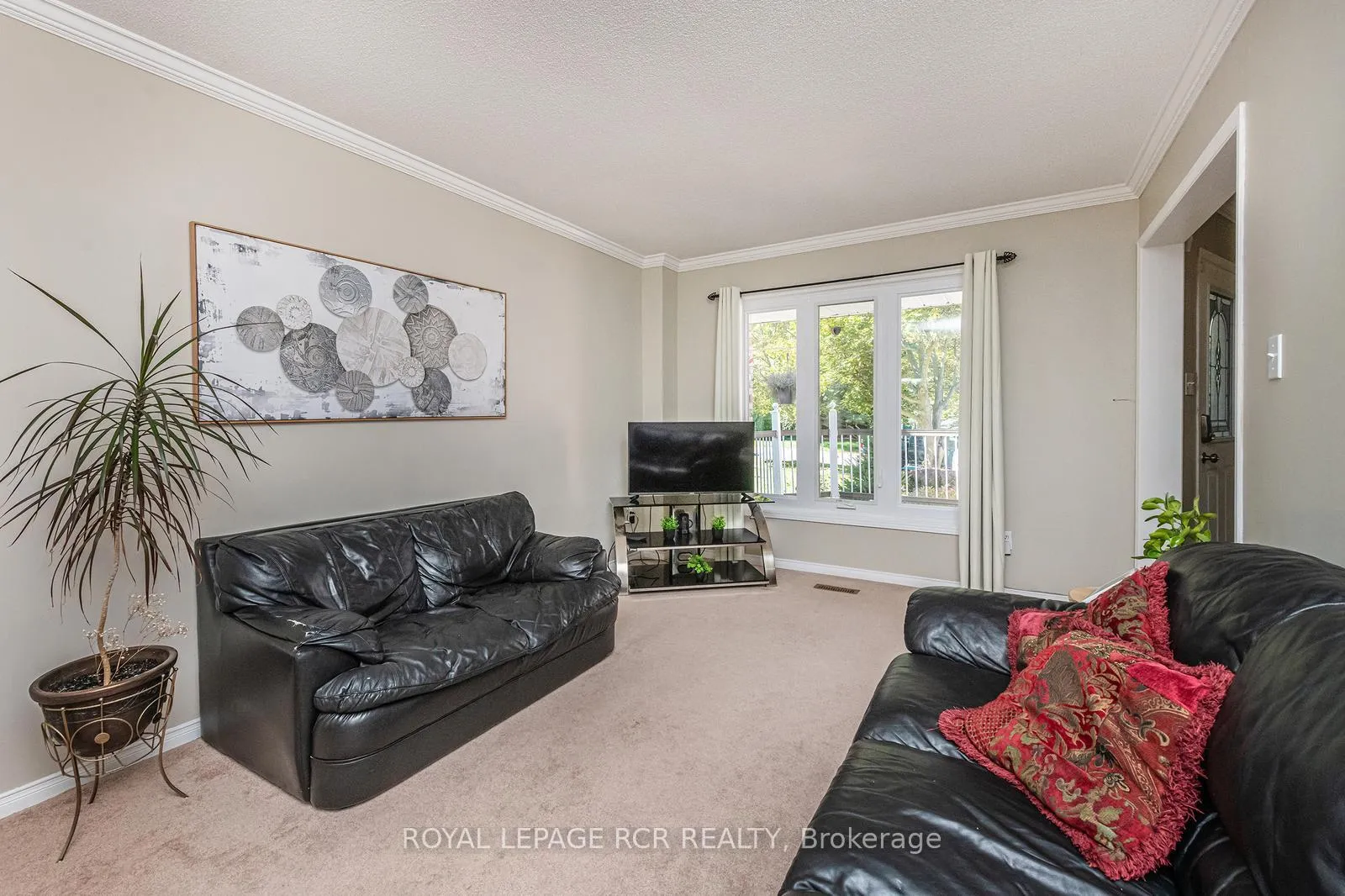 Photo 9 of 155 Patterson Road, Barrie, Ardagh — HOMEH