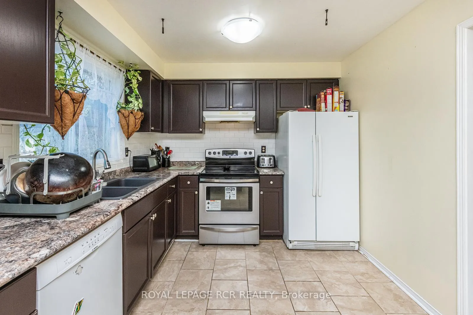 Photo 15 of 155 Patterson Road, Barrie, Ardagh — HOMEH