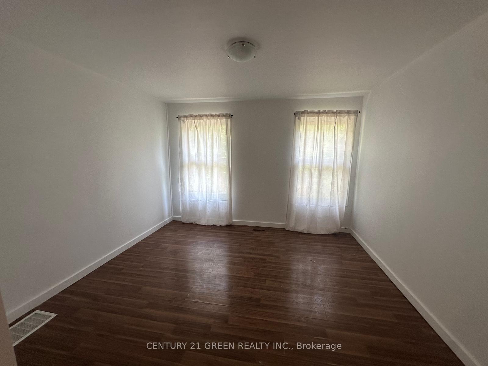 Photo 5 of Unit 5, 66 Boultbee Avenue, Toronto, Blake-Jones — HOMEH
