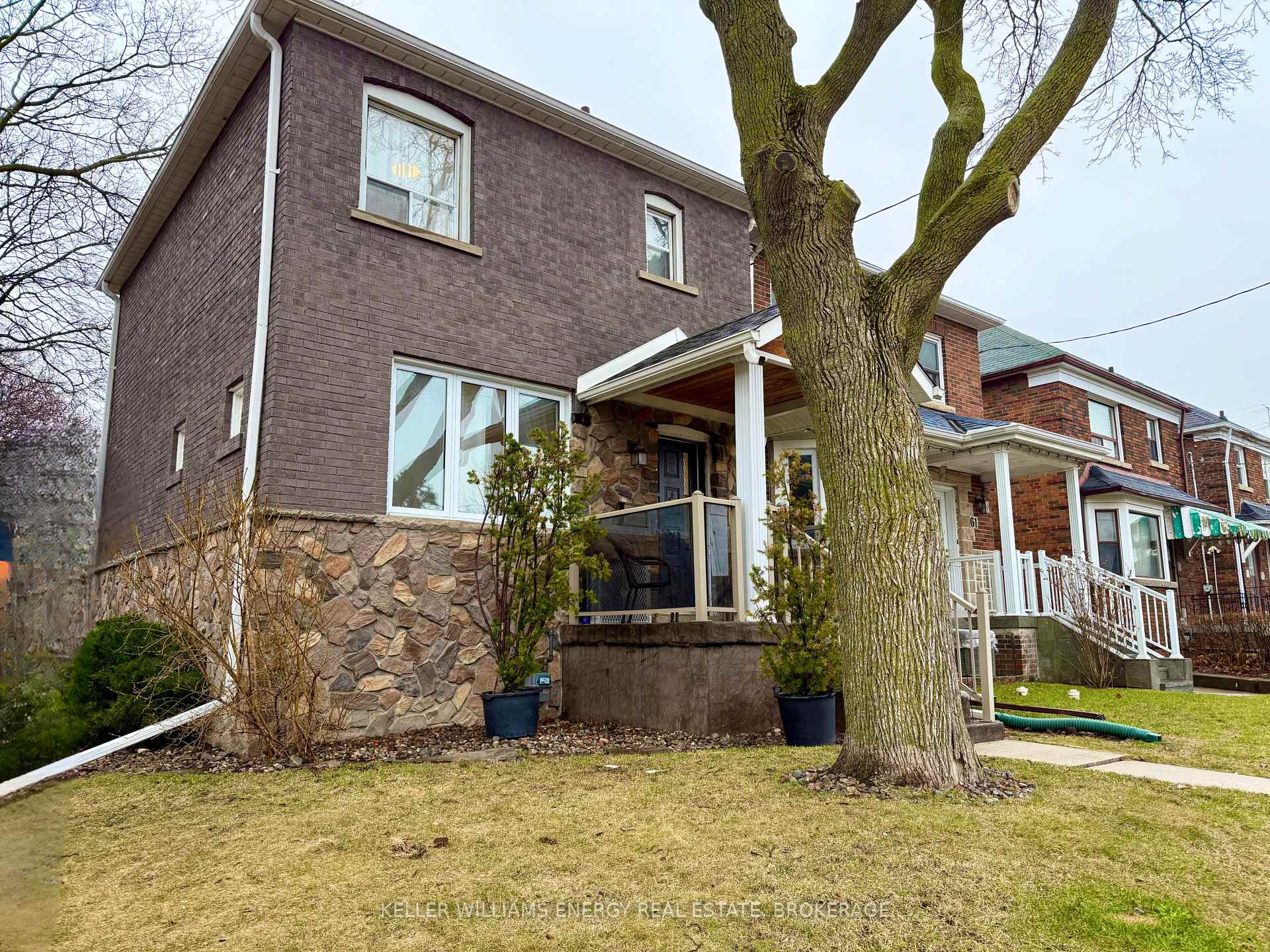 Photo 2 of 63 Marlee Avenue, Toronto, Forest Hill North — HOMEH