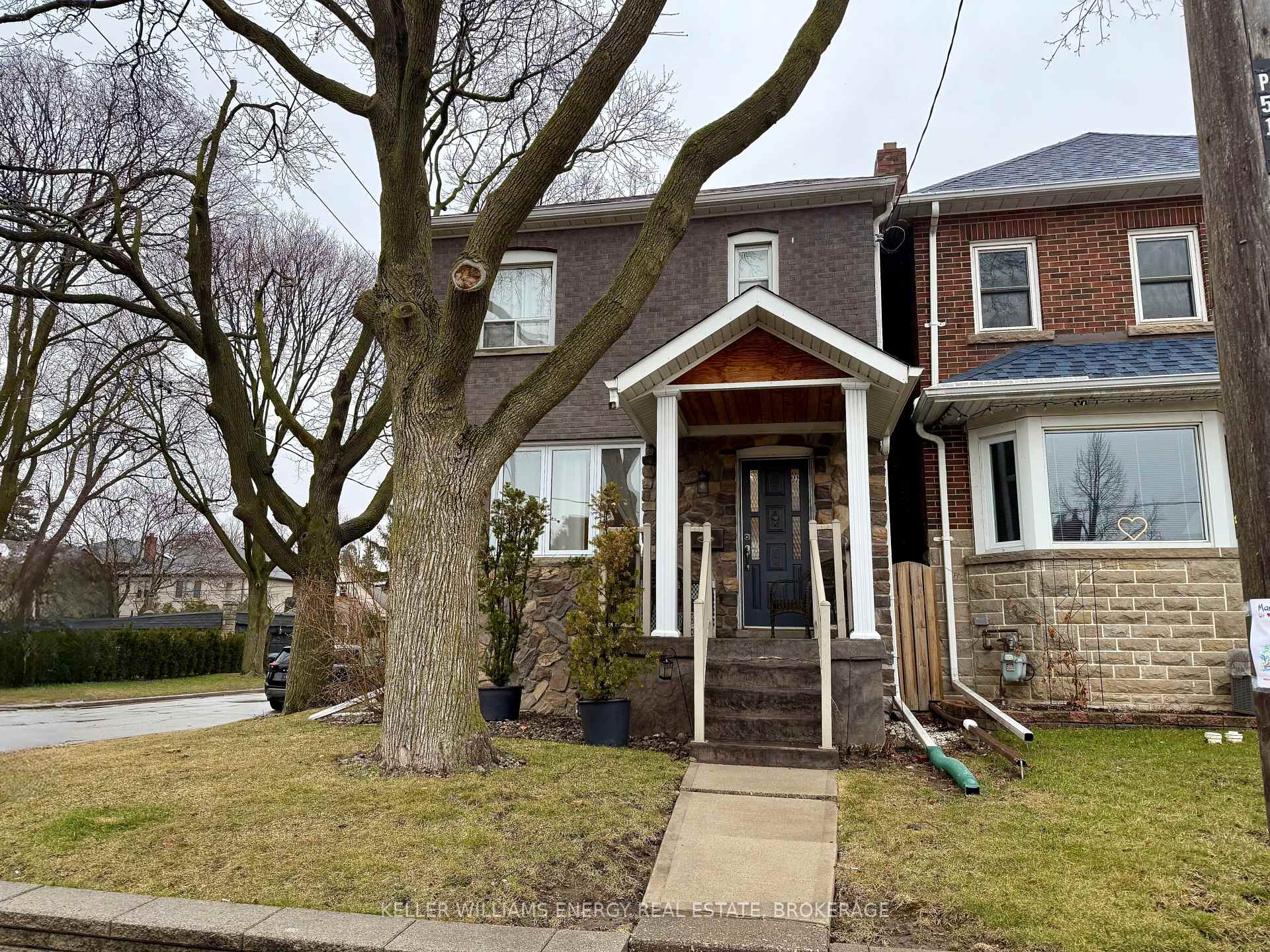 Photo 3 of 63 Marlee Avenue, Toronto, Forest Hill North — HOMEH