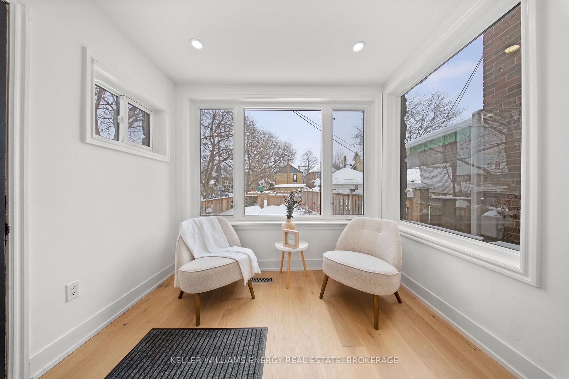 Photo 4 of 63 Marlee Avenue, Toronto, Forest Hill North — HOMEH