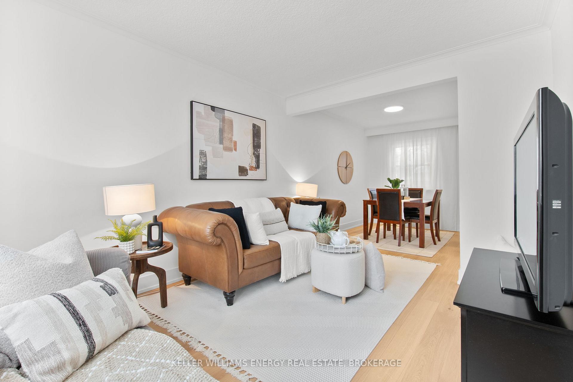 Photo 8 of 63 Marlee Avenue, Toronto, Forest Hill North — HOMEH