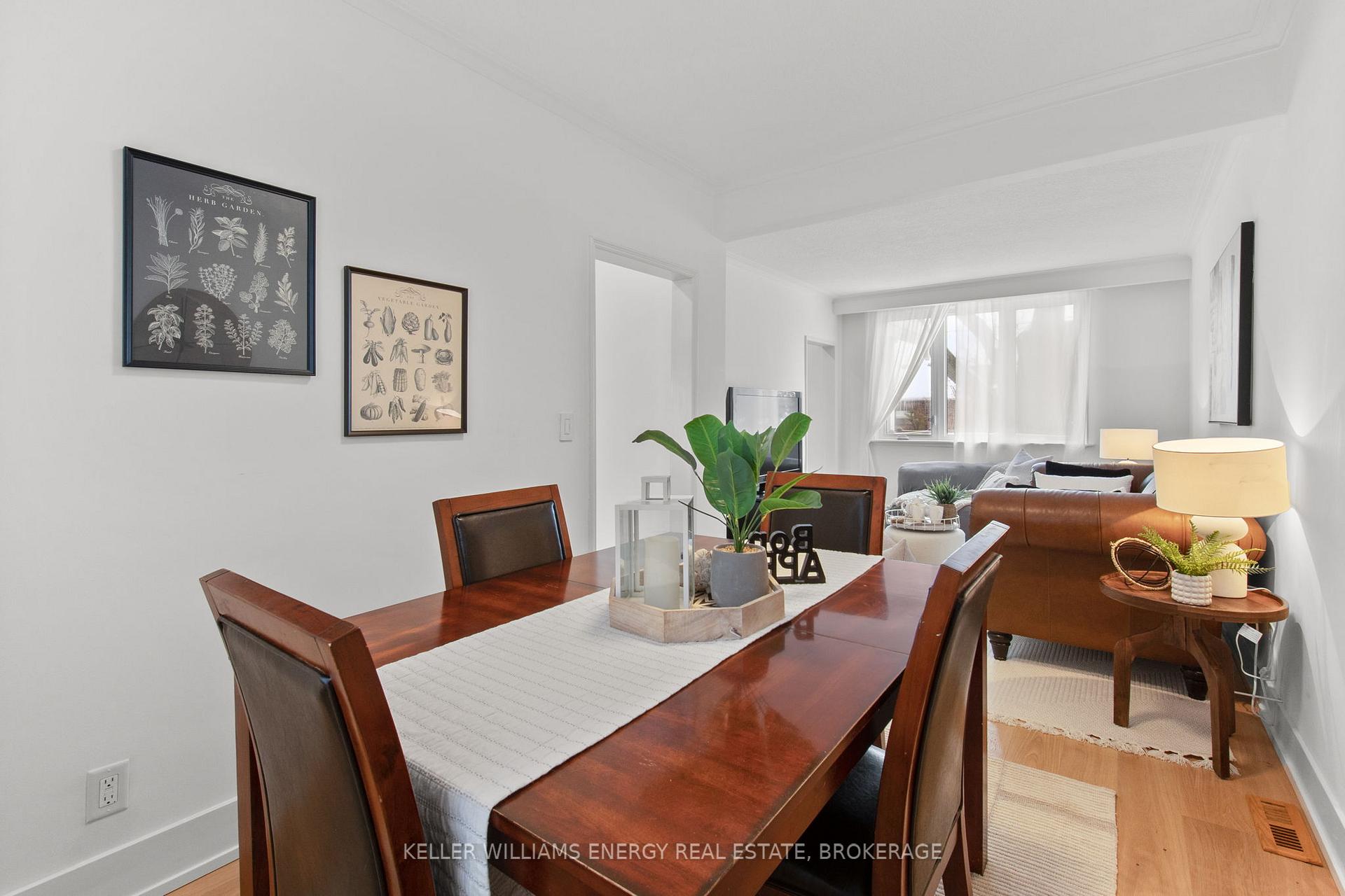 Photo 10 of 63 Marlee Avenue, Toronto, Forest Hill North — HOMEH